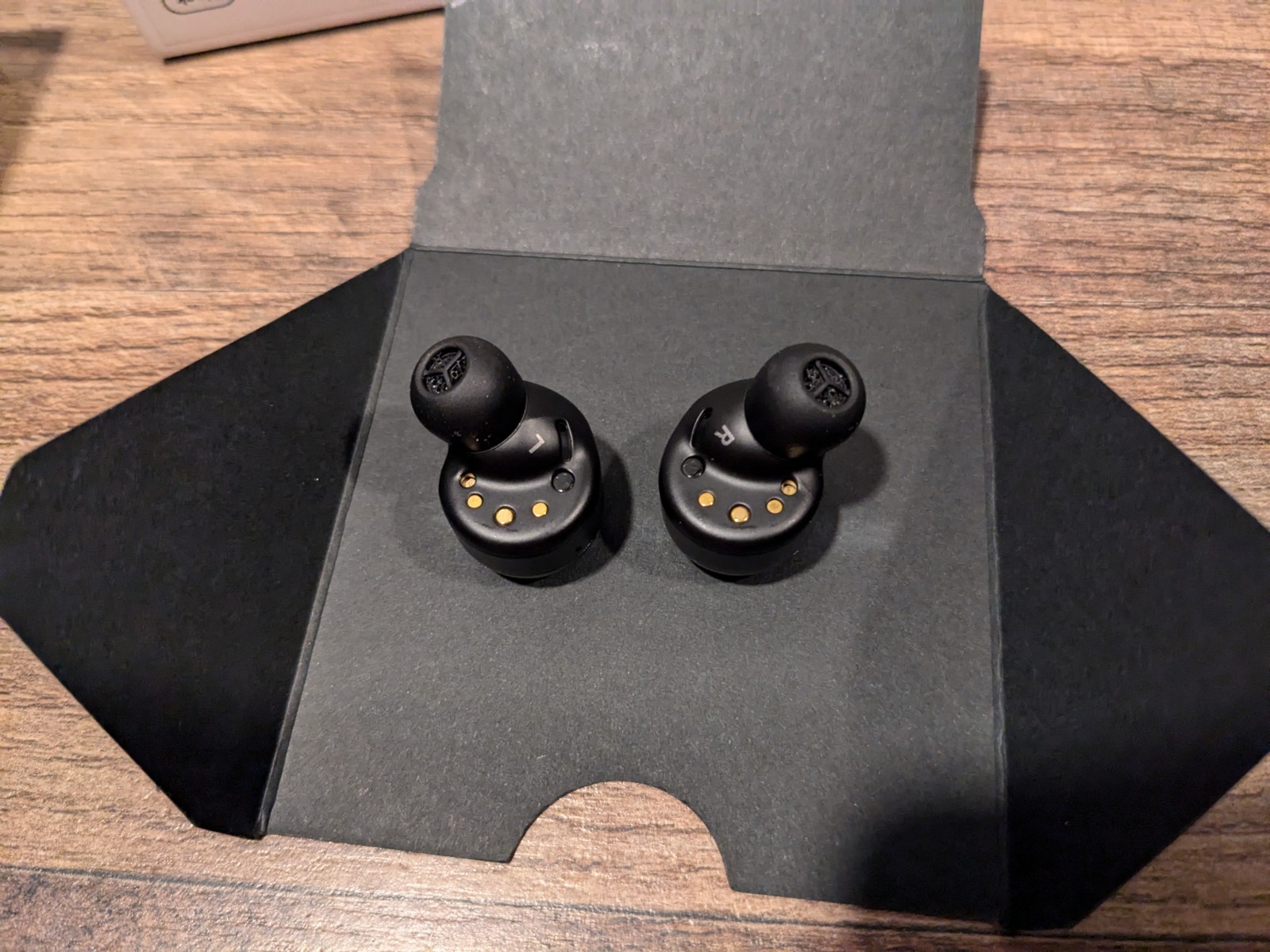 Technics EAH-AZ100 True Wireless Bluetooth Earbuds/ANC/3-Multipoint/10-hr🔋Black