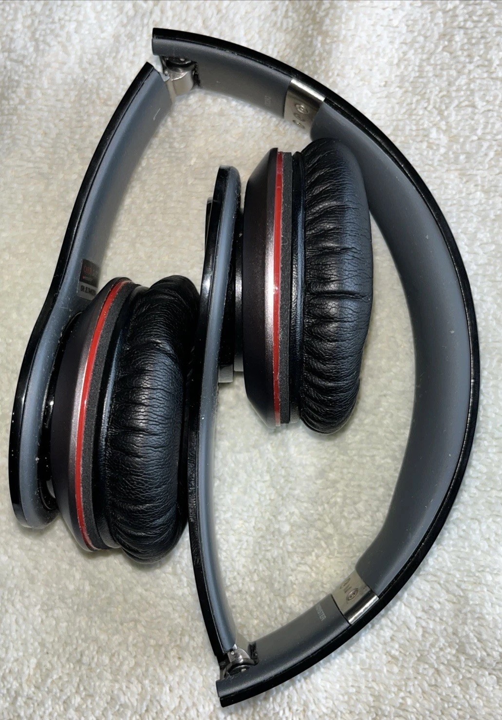 Beats by Dr. Dre Solo HD Monster Headphones Black w/ Case FREE SHIPPING