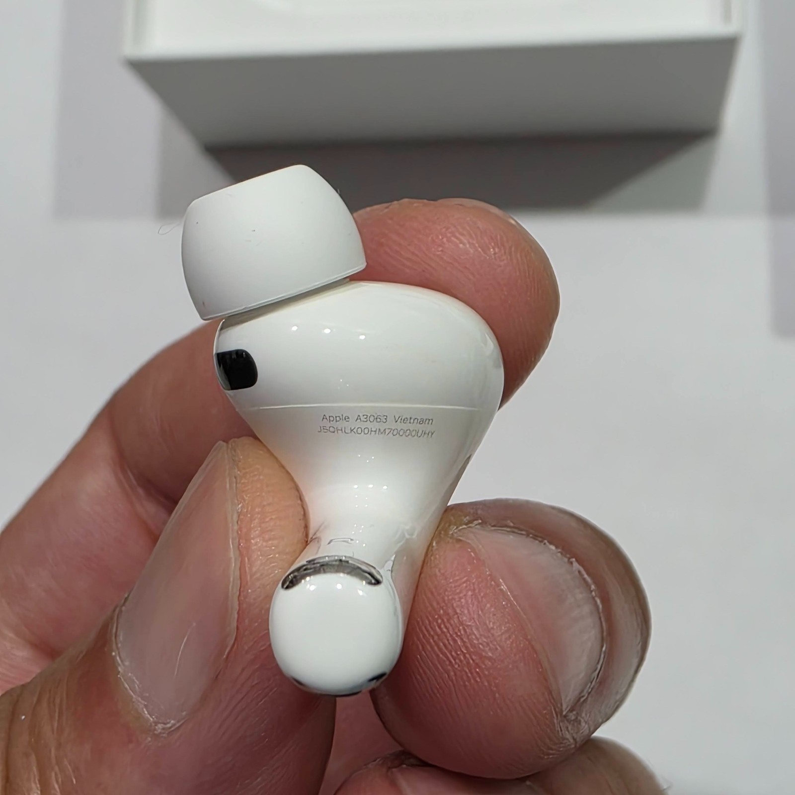 Apple AirPods Pro 3rd Generation Wireless In-Ear Headset – Warranty Oct 2026