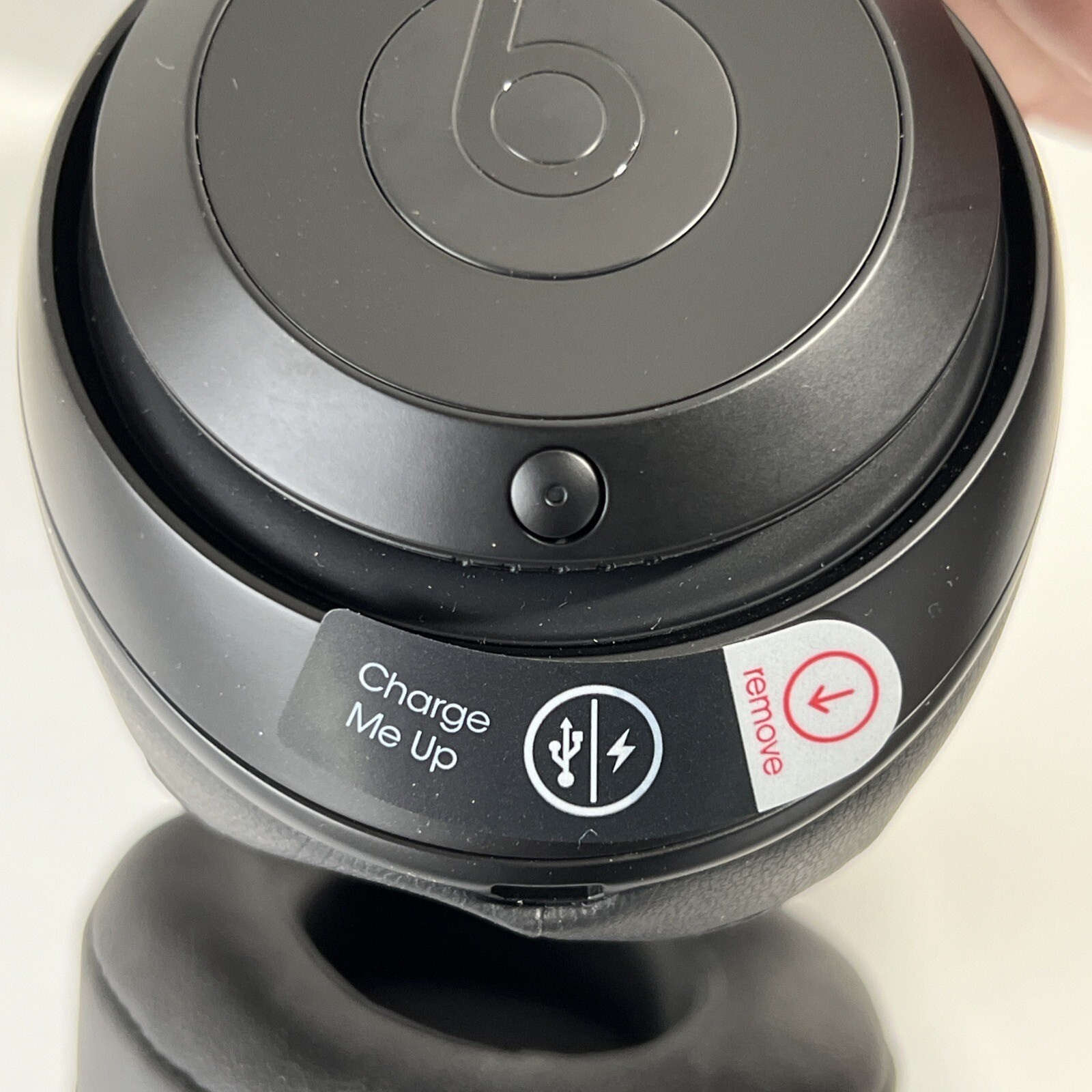 Beats by Dr. Dre Studio3 Over the Ear Wireless Headphones – Black