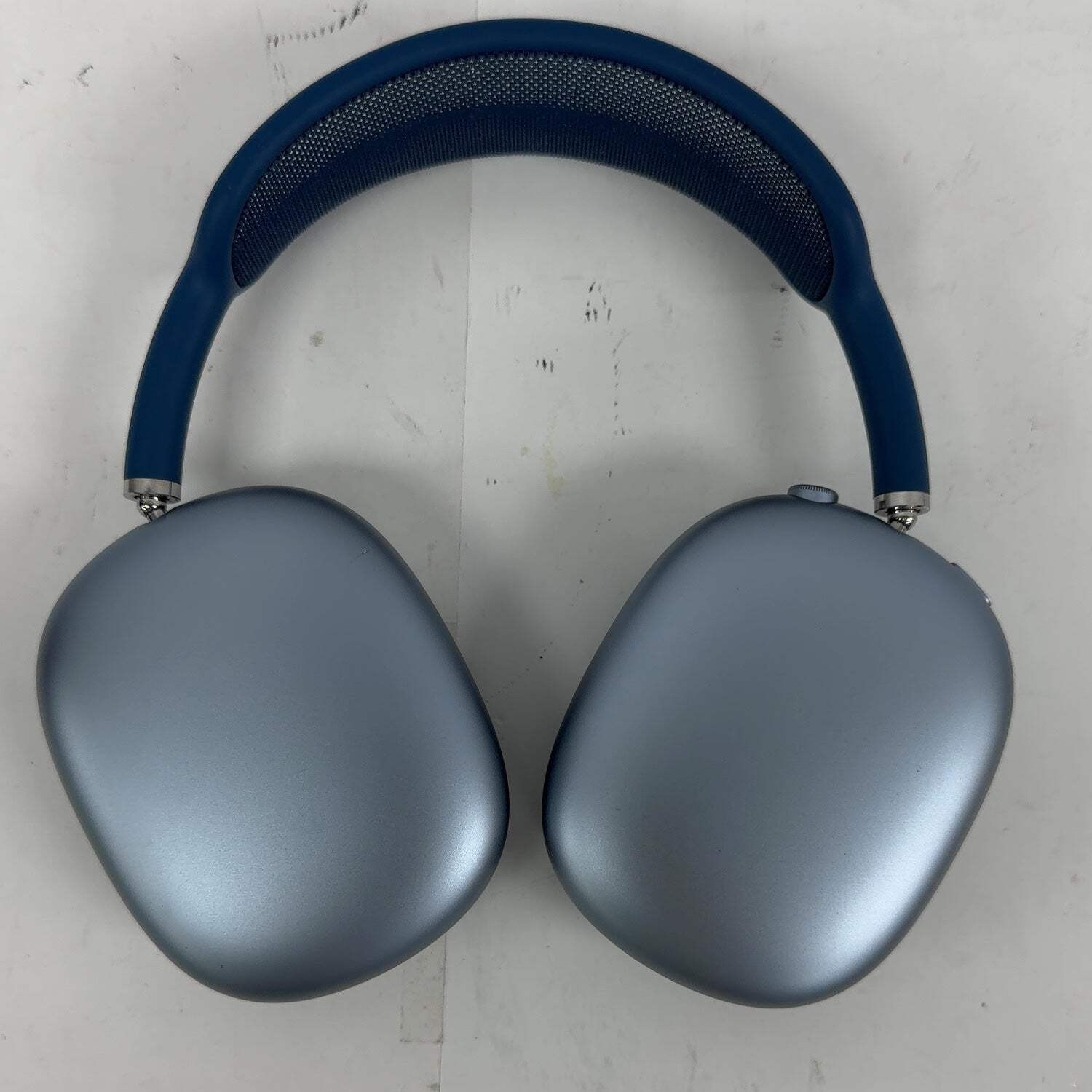Apple AirPods Max Wireless Over-Ear Headphones Blue