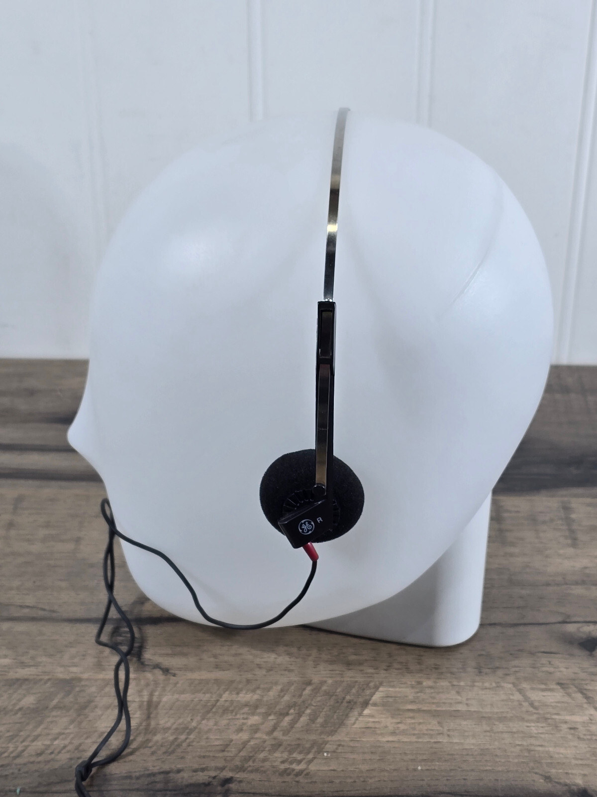 General Electric GE Metal Headband Headphones w/ Foam Pads Vintage