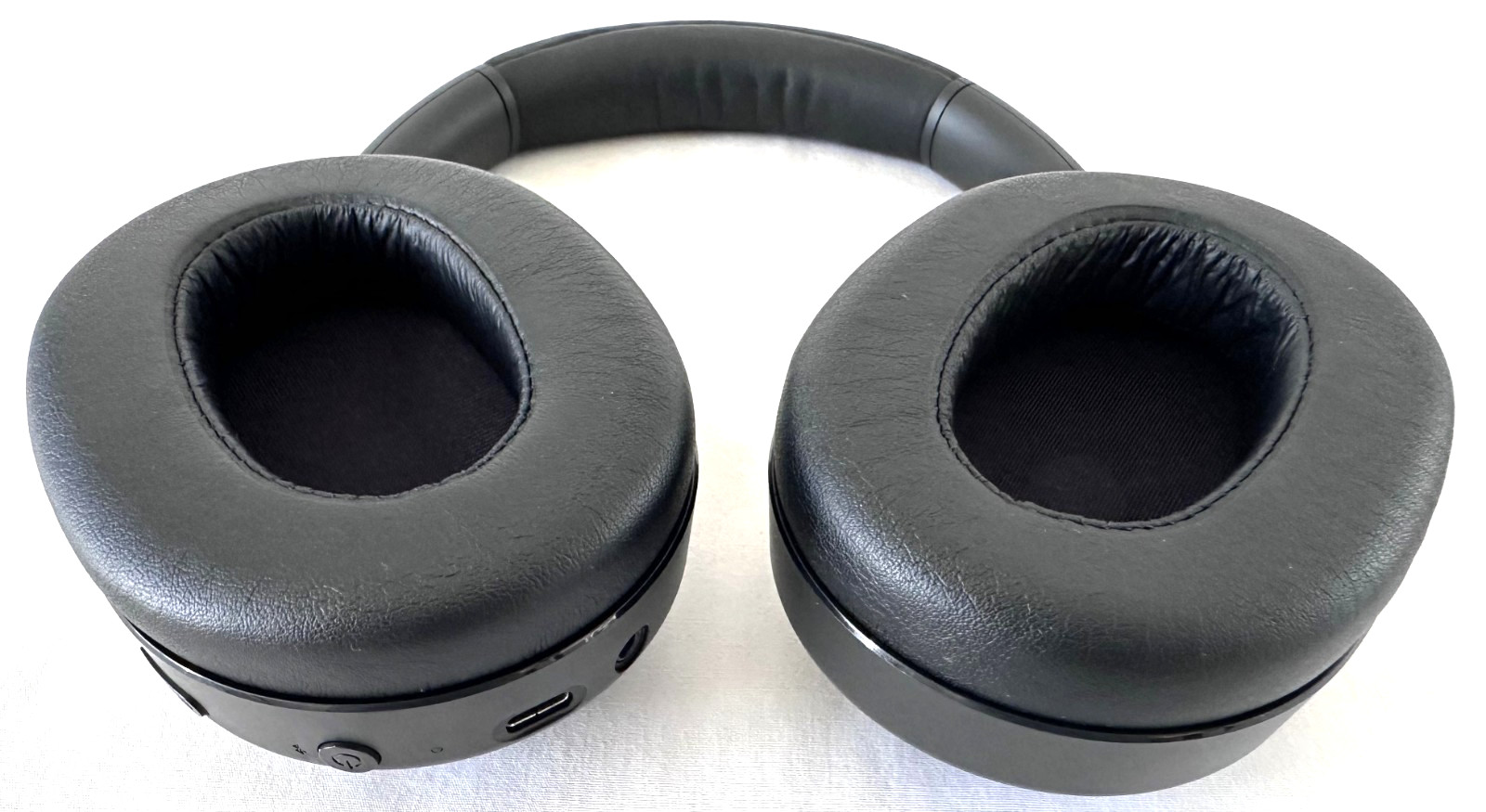 Sony ULT WEAR 900N Wireless Noise Canceling Headphones Black Works But Broken