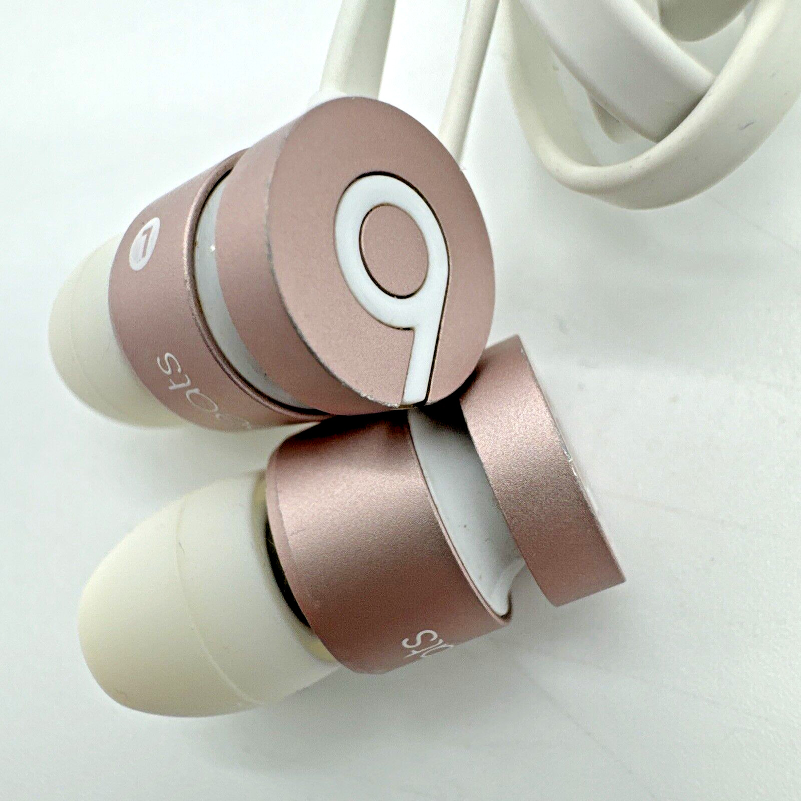 PARTS REPAIR Rose Gold UrBeats 2nd Gen In-Ear Headphones Dr Dre WITH AUDIO ISSUE