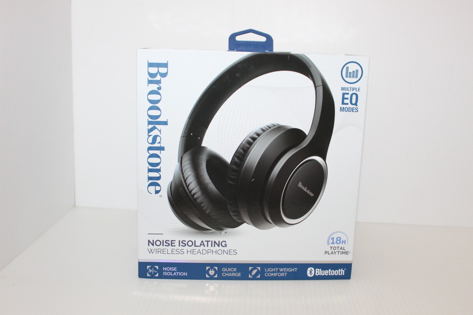 Brookstone Isolatenx Noise Isolating Wireless Headphones Bluetooth 5.3 Black New