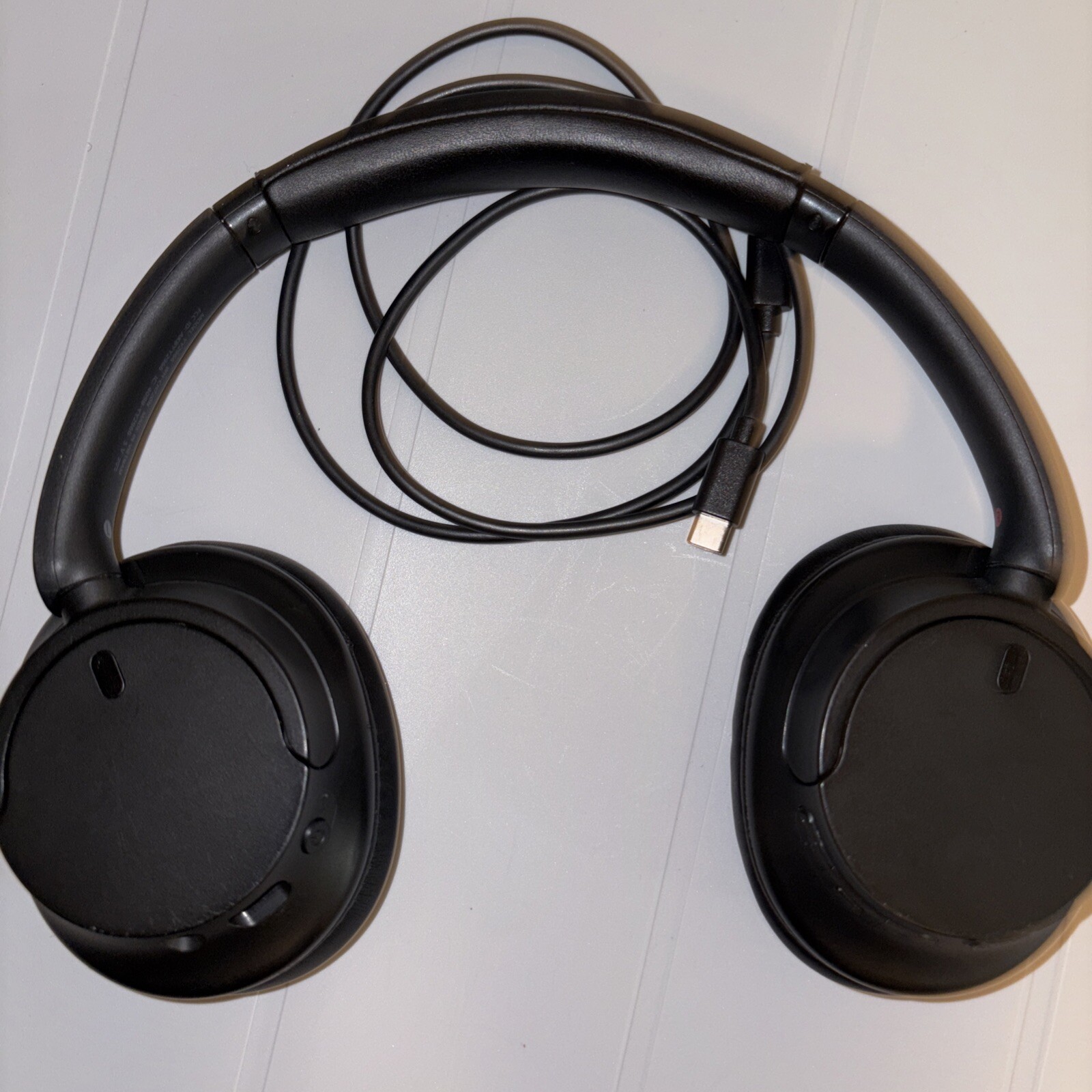 Sony WH-CH720N Wireless Over-Ear Headphones – Black. Tested & Work