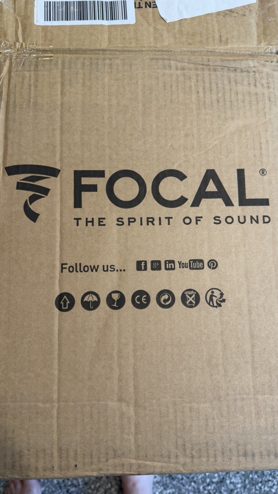 Focal Utopia Black Over-Ear Wired Headphones w/ Case, 5ft Cable 3.5/6.35