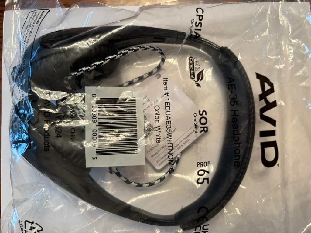 Headphones AVID, black and white, new in a sealed plastic bag, AE 35