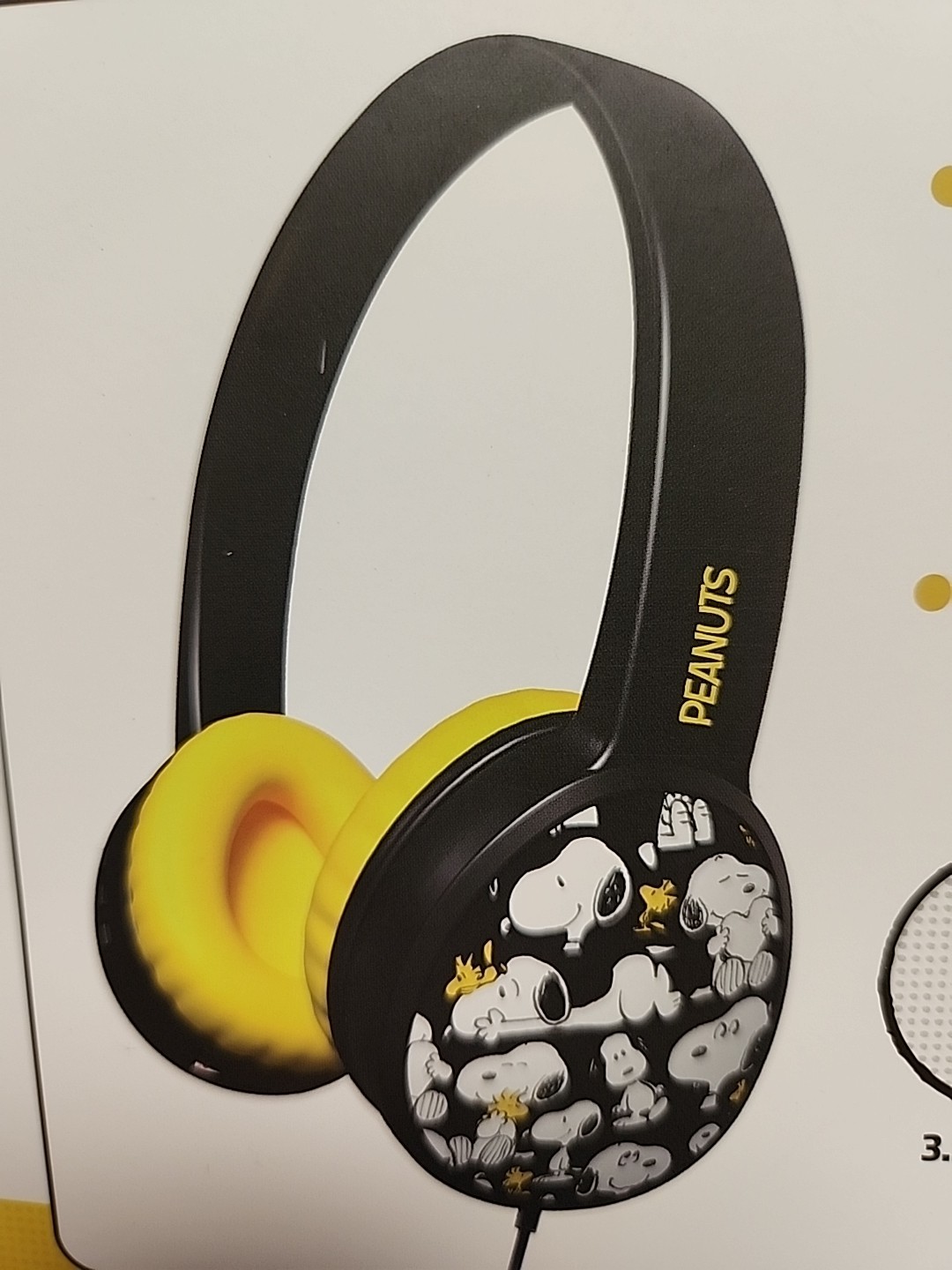 PEANUTS SNOOPY Woodstock Wired Headphones Black & Yellow
