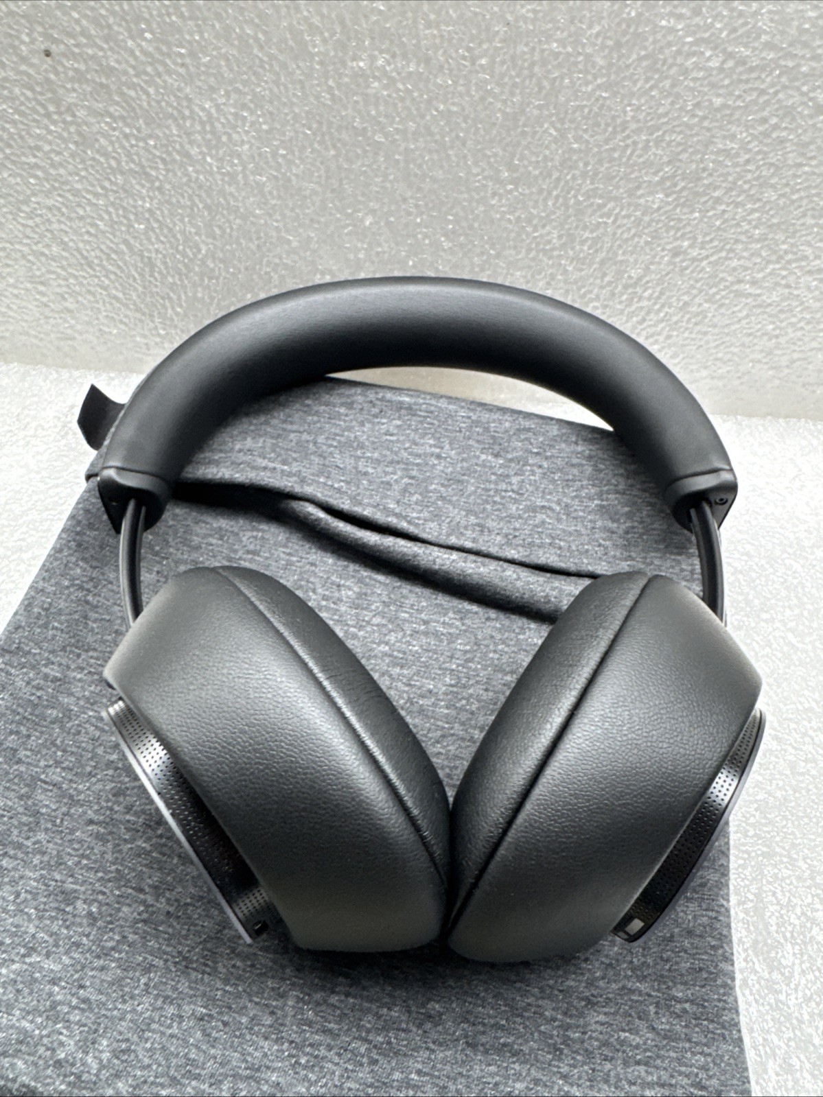 Used Dolby Dimension Wireless Headphones – Active Noise Cancellation Grade A