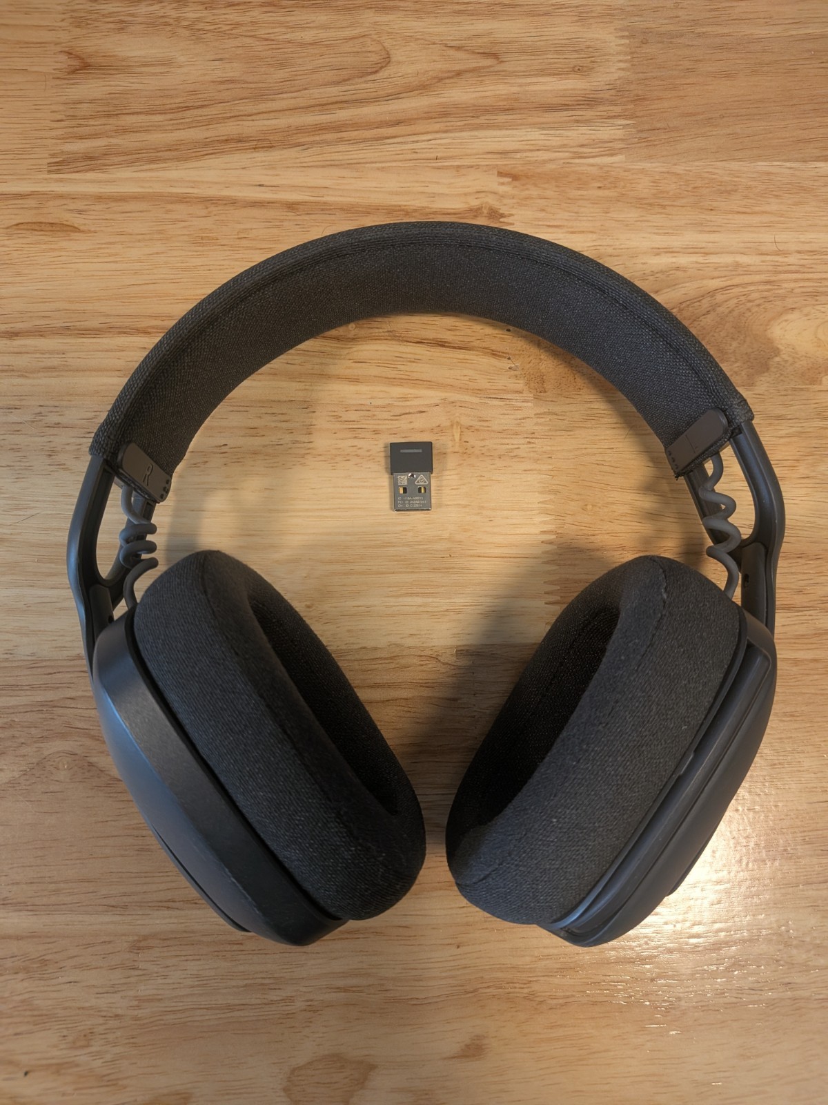 Logitech Zone Vibe 125 Wireless Bluetooth Over Ear Headphones