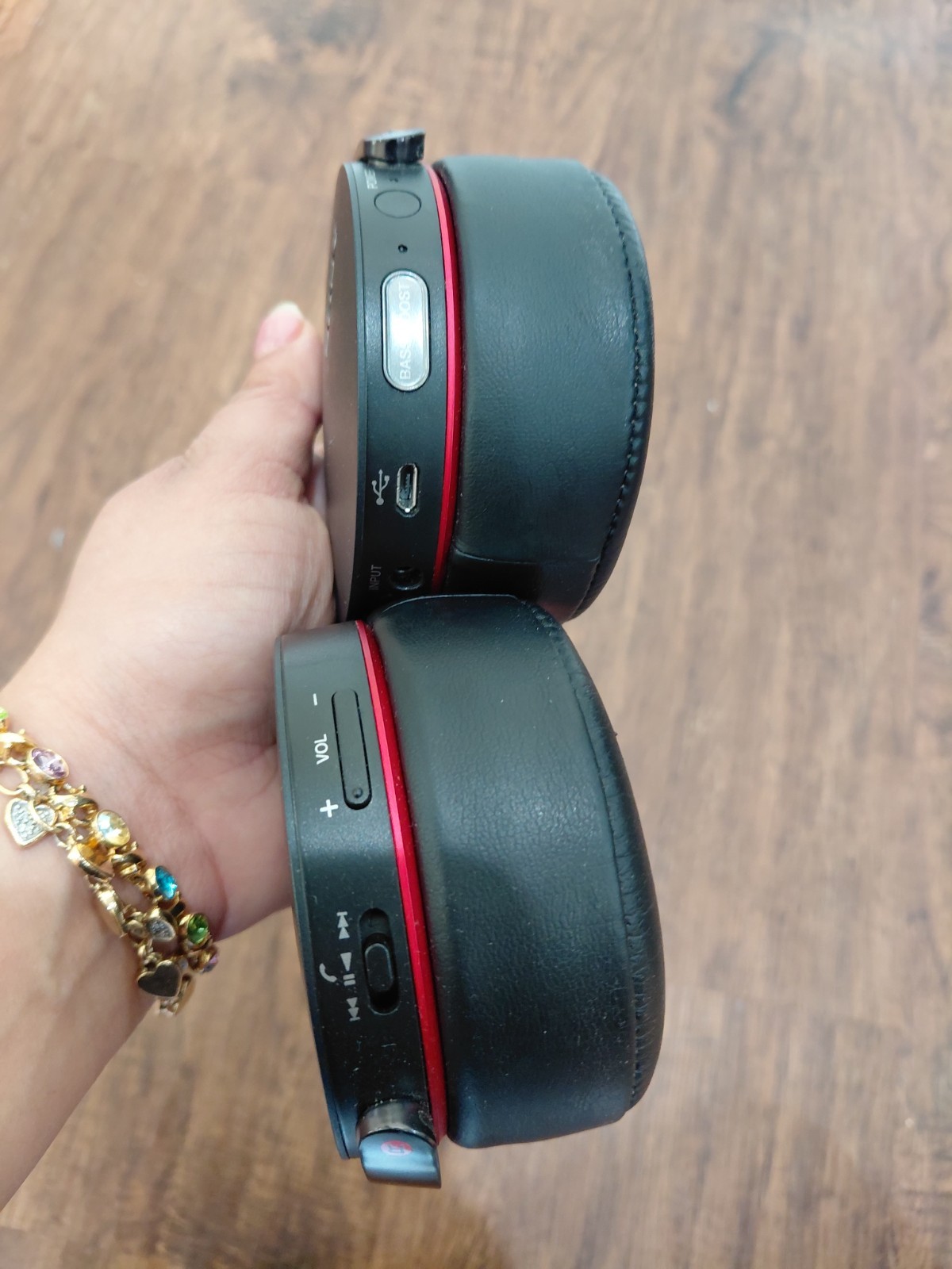 Sony MDR-XB950BT Extra Bass Wireless Stereo Bluetooth Headphone – Black