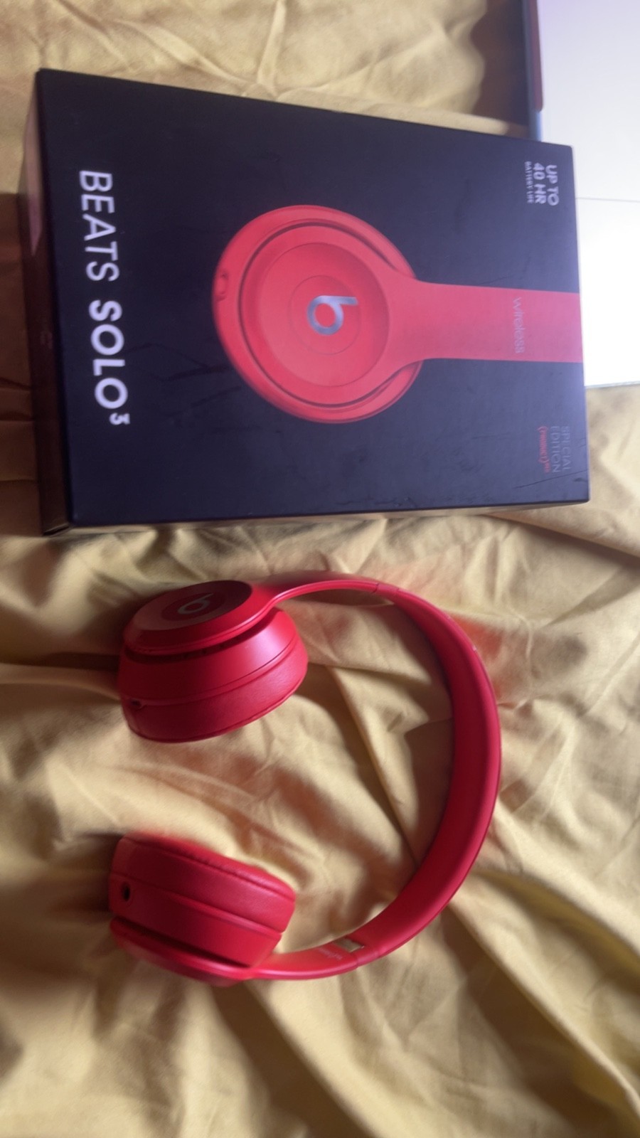 Beats by Dr. Dre MX472LLA Solo3 Wireless On-Ear Headphones – Citrus Red