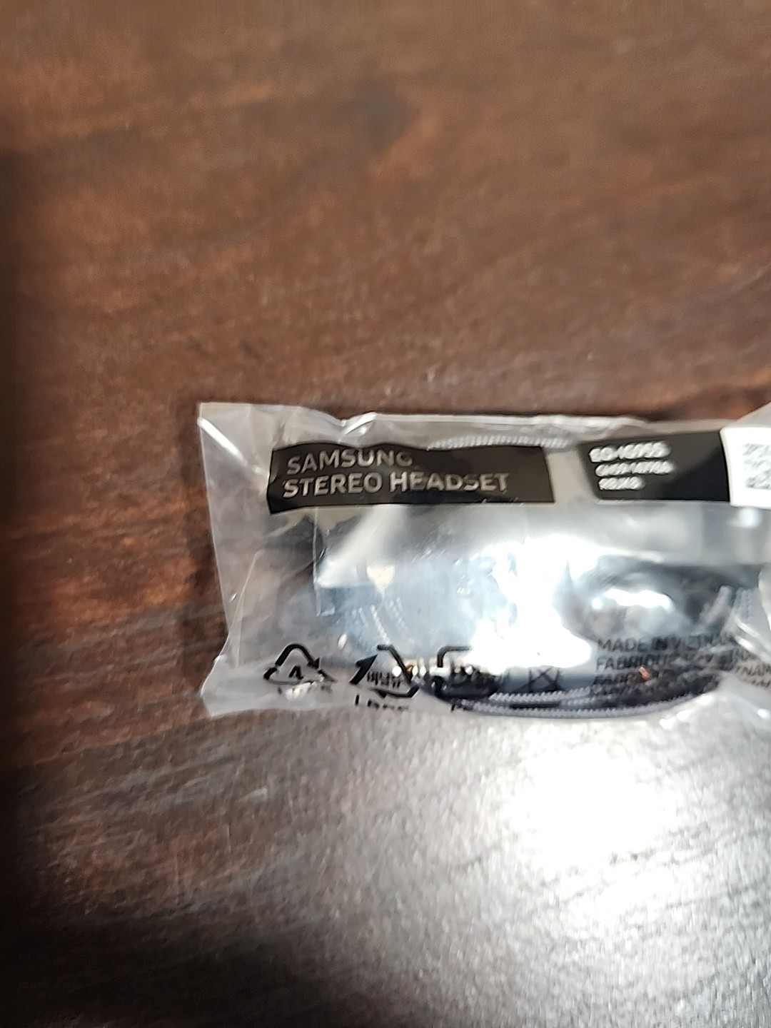 Samsung AKG EO-IG955 Headset – Black