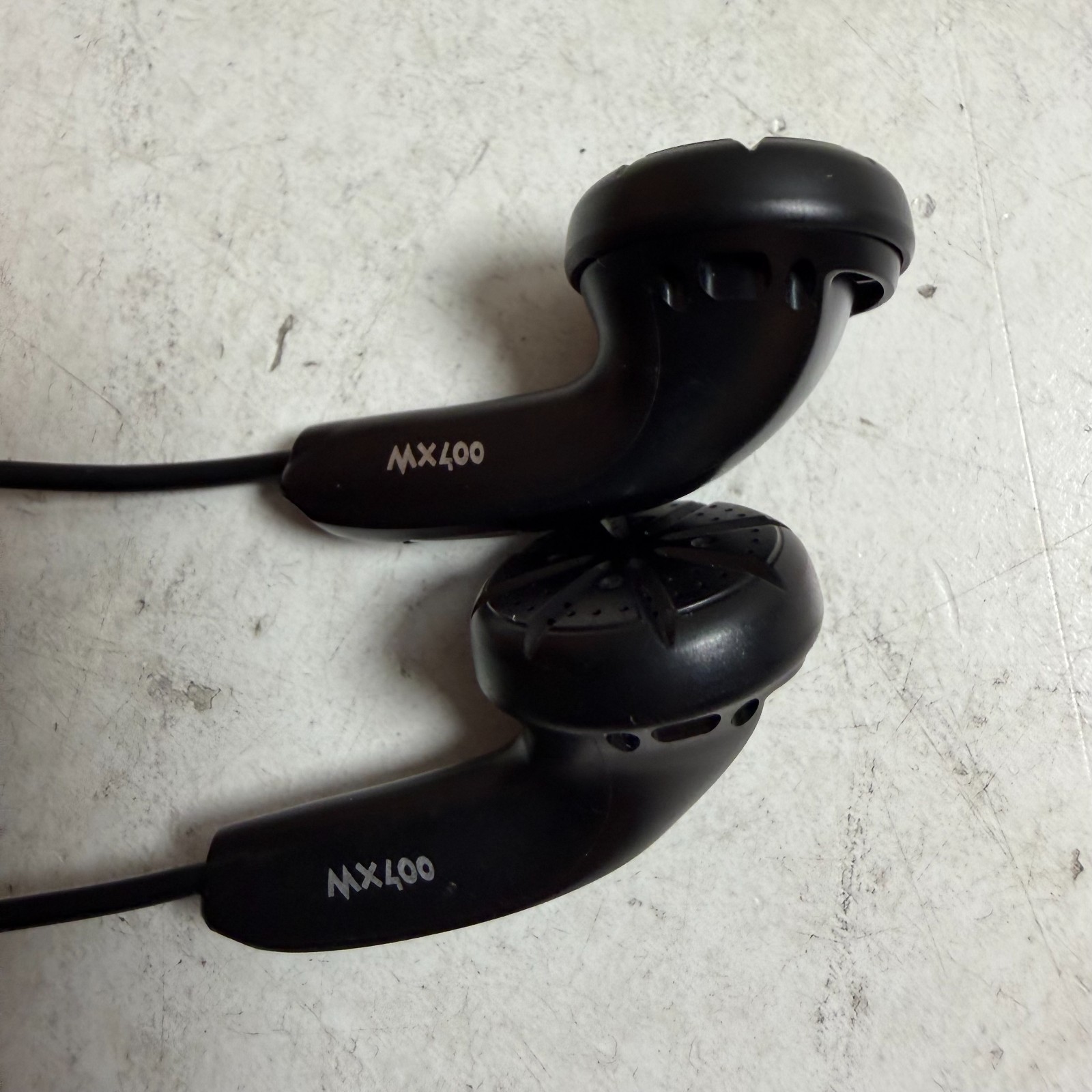 Sennheiser MX 400 Black Wired 3.5mm Audio Jack Lightweight In-Ear Earphones