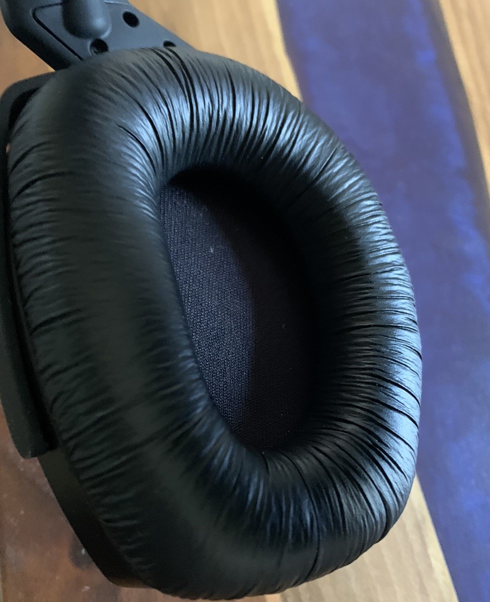 Sennheiser HDR 195 Wireless Headphones For RS 195-U RF Listening System | CLEAN