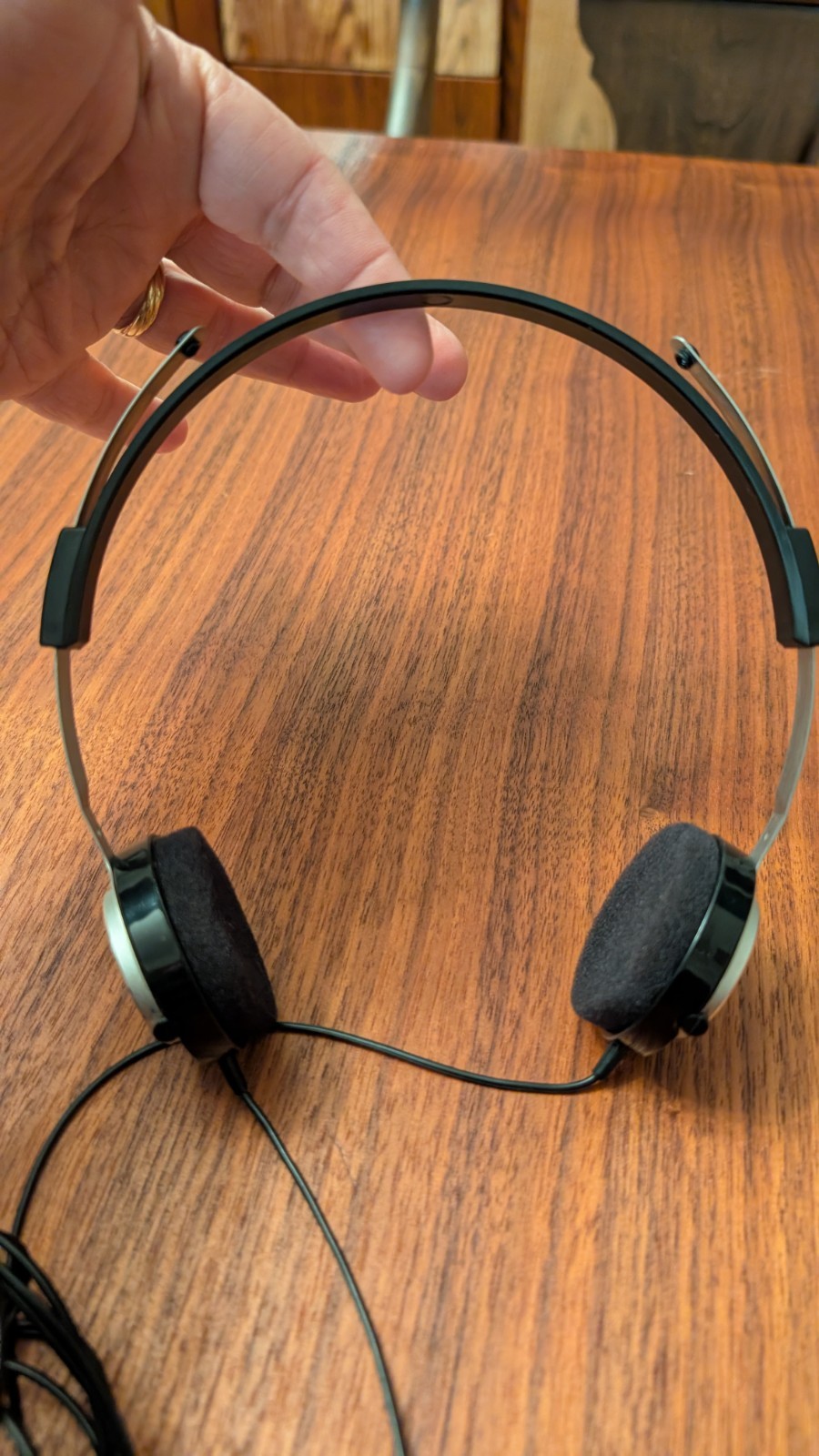 VTG Realistic NOVA 45 Headphones STRANGER THINGS L👀K NICE! 100% Working