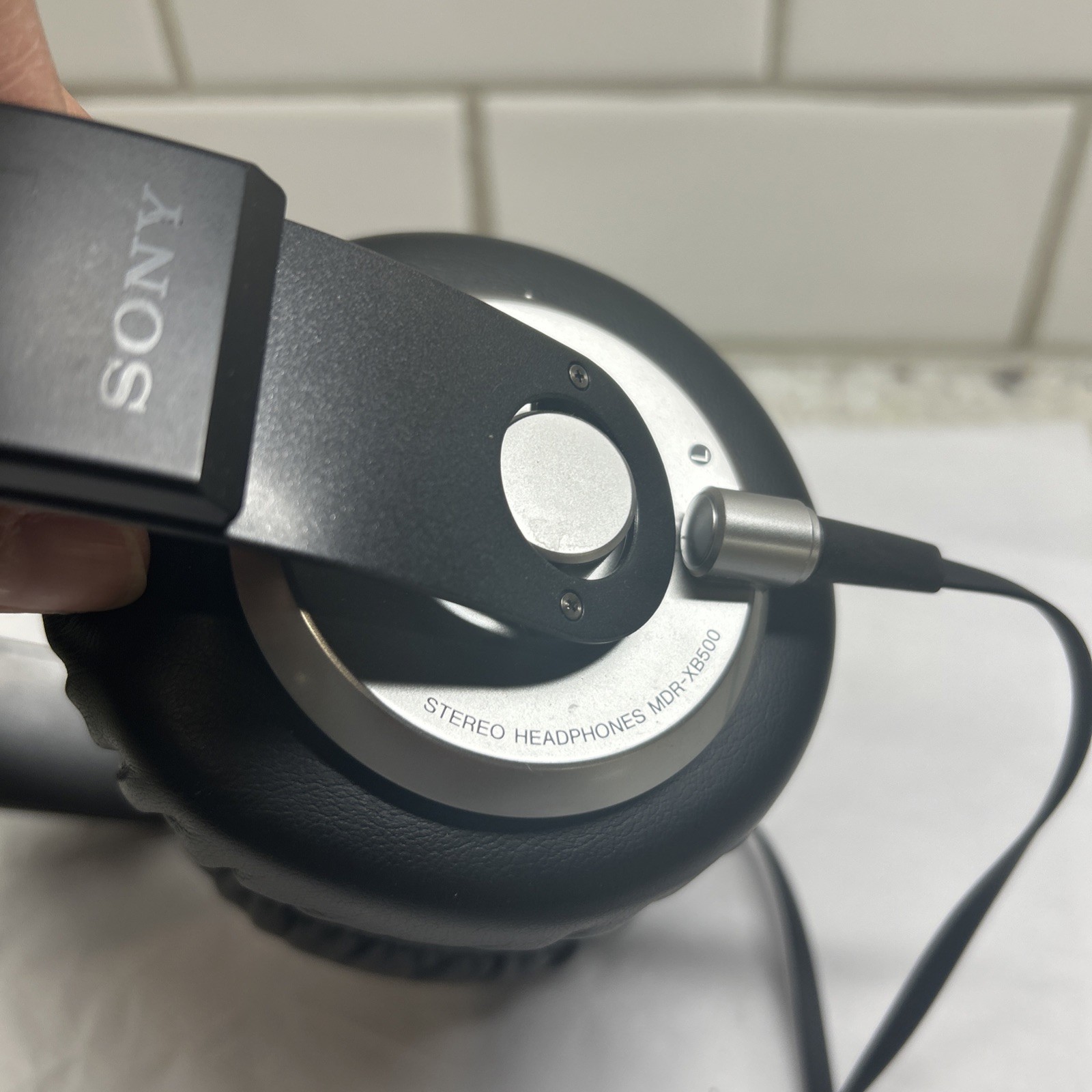 VTG Black Sony MDR-XB500 Extra Bass Closed-Back Wired Stereo Headphones – Tested