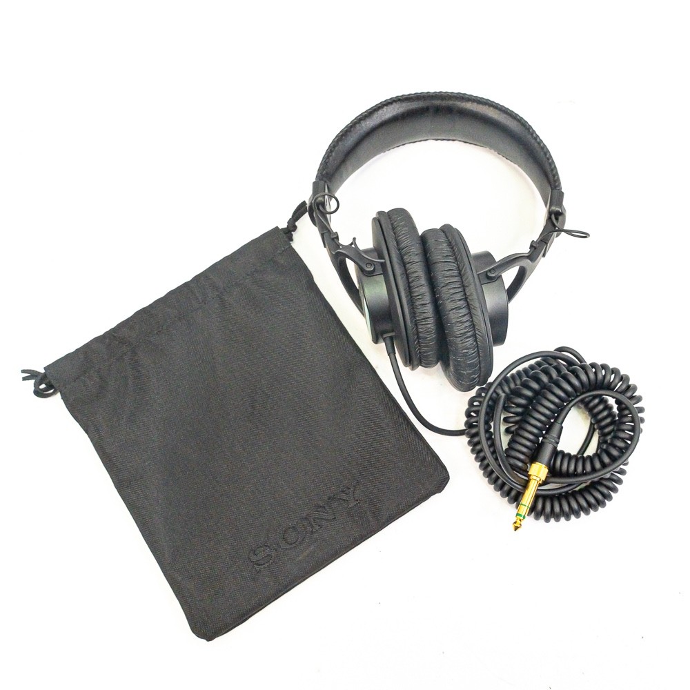 Sony MDR-7506 Professional Studio Headphones with Travel Bag