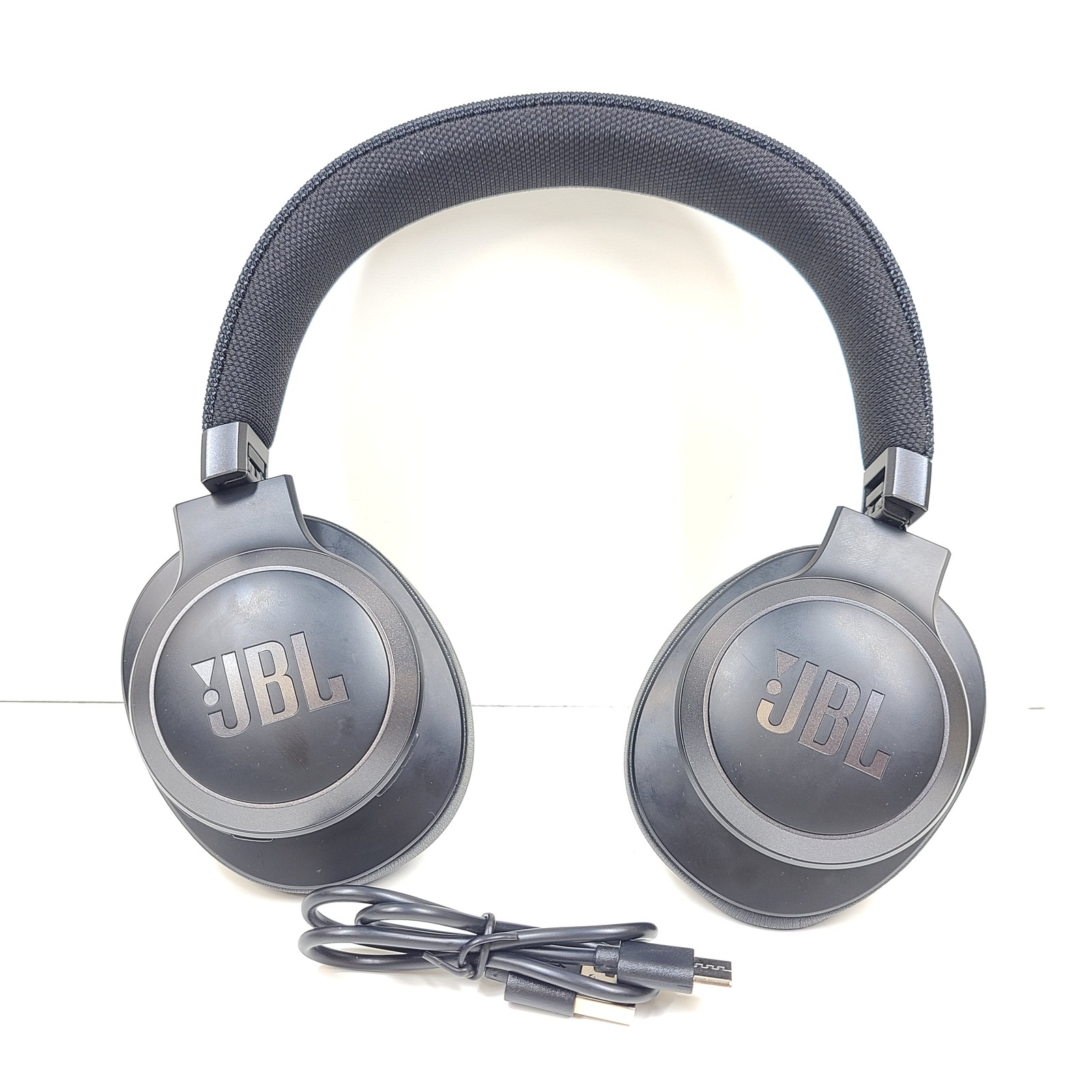 JBL Live 660NC Noise Cancelling Over-Ear Headphones Black Grade A
