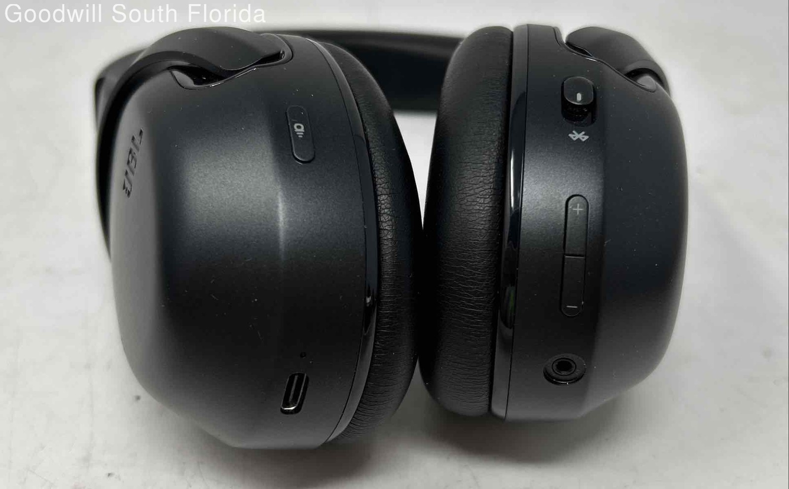 JBL Tour One M2 Black Wireless Over Ear Headphones Not Tested With Case NCL
