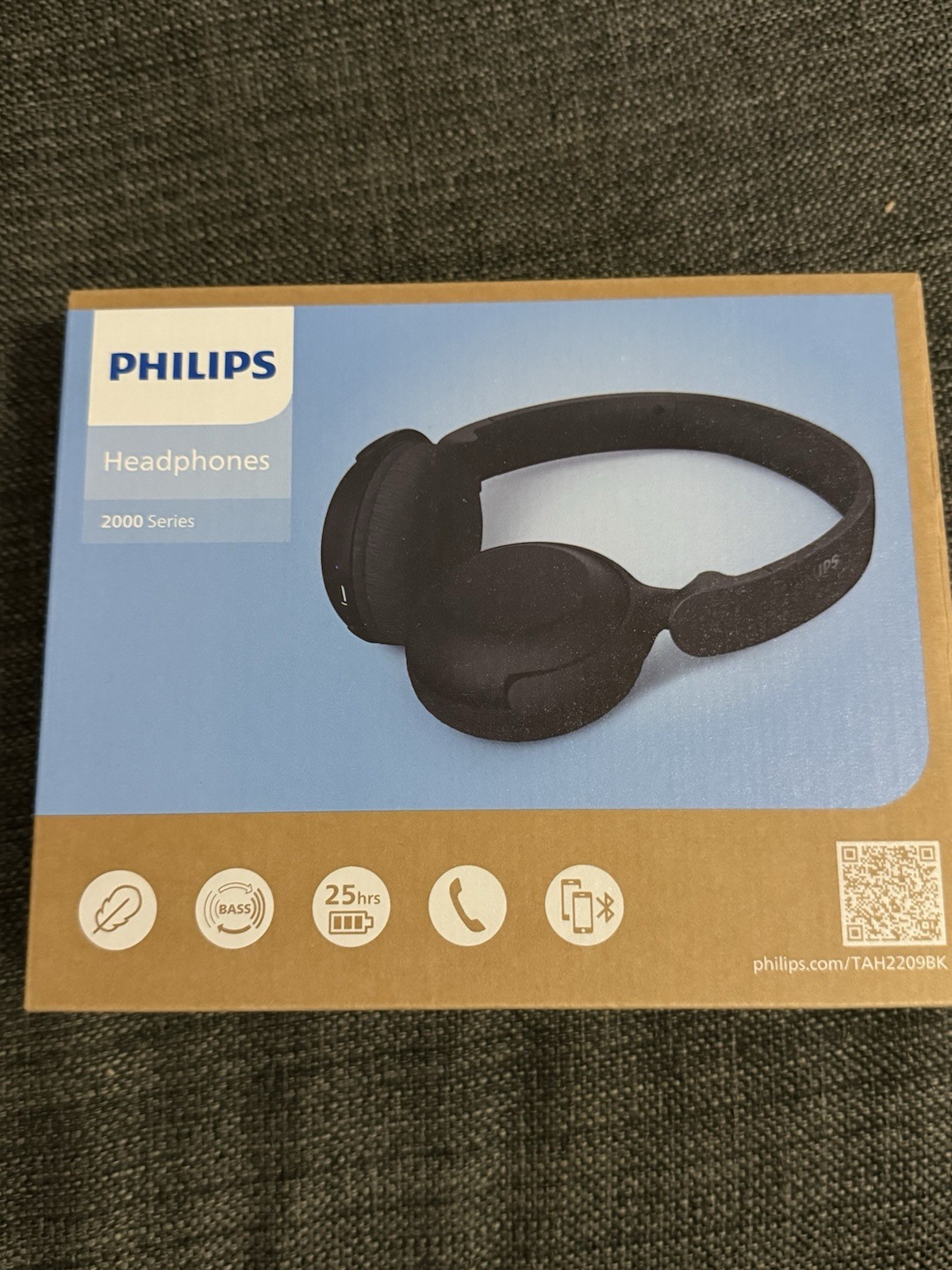 Philips Over the Ear Wired Stereo Headphones -TAH2005- Black