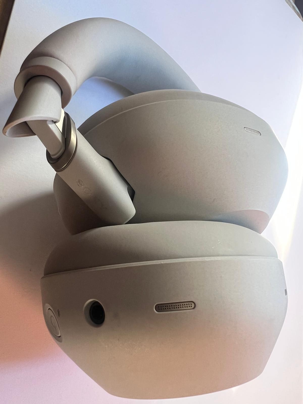 Certified Sony WH-1000XM6 Wireless Noise Cancelling Headphones Platinum Silver
