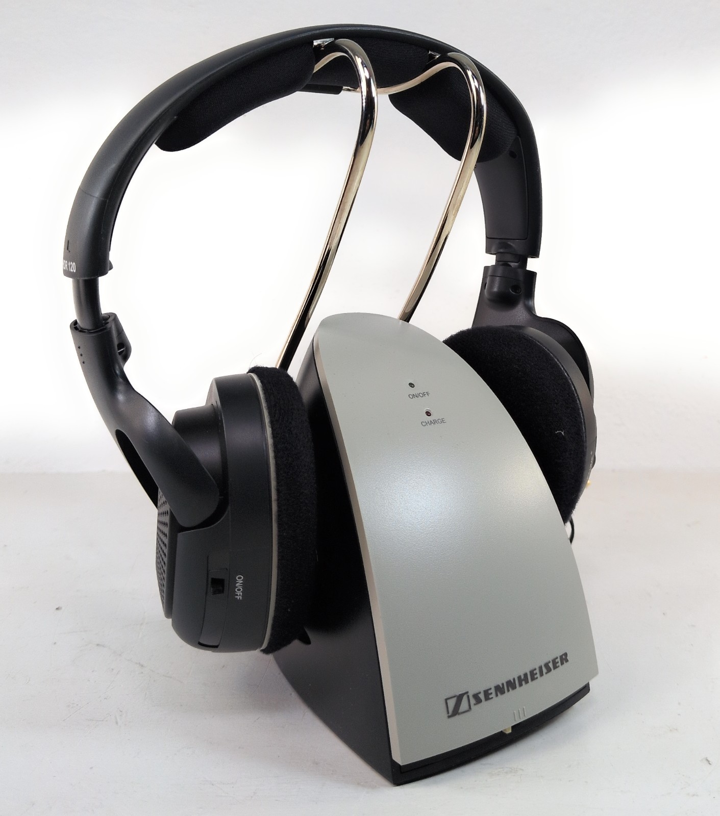 Sennheiser HDR120 Wireless RF Headphone System W/ TR120 Charging Base RS 120