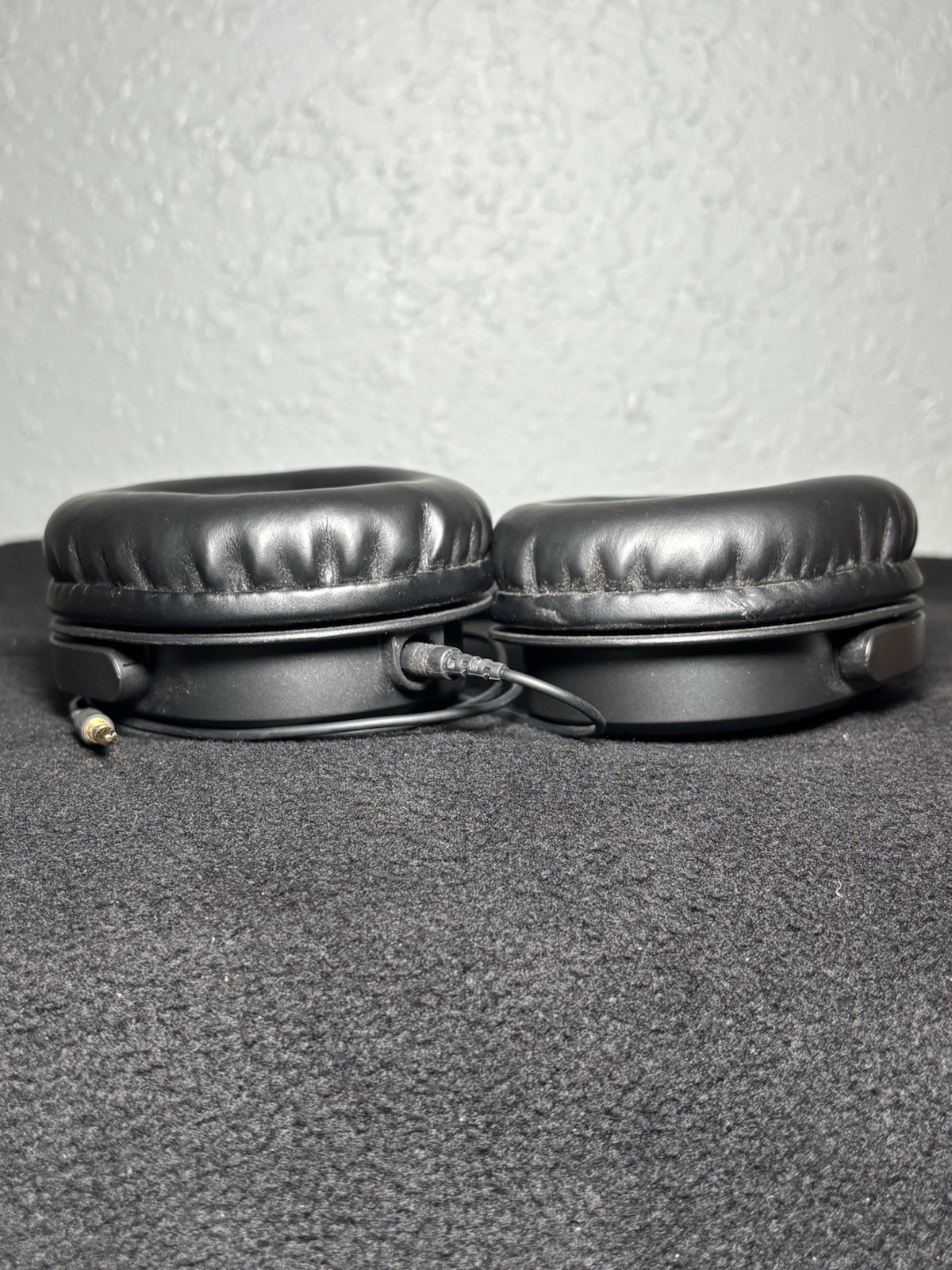 Monoprice Premium Hi-Fi DJ Style Over-the-Ear Pro Headphones