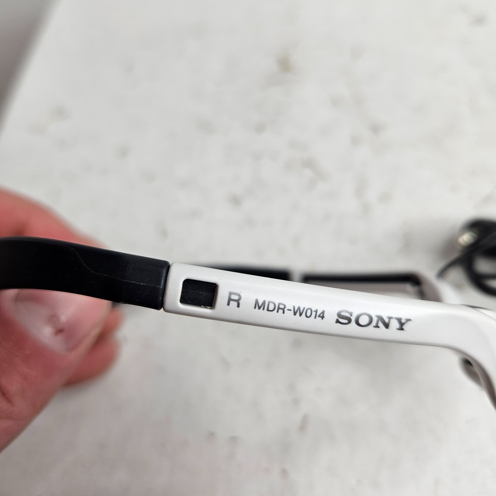 Sony MDR-W014 Vintage Headphones Over-the-Ear Neckband Wired Tested Works