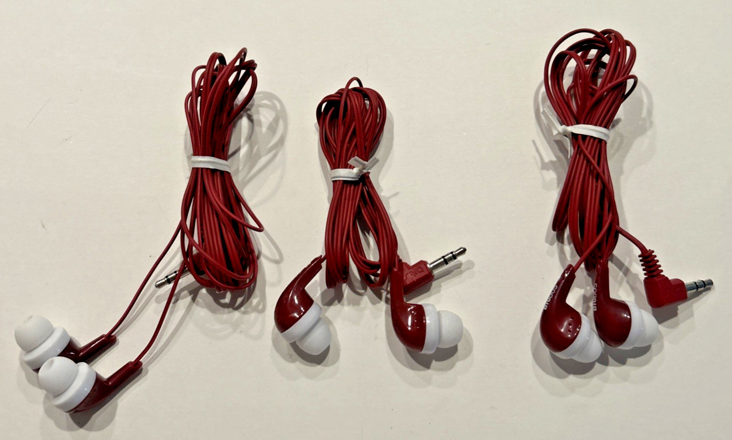 LOT OF 3 Wired Earbuds 3.5mm Jack Red Comfortable Silicone Ear Tips In-Ear Basic