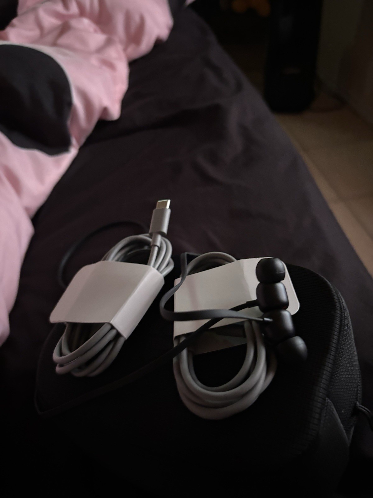 USB-C Wired In-Ear Earbuds Double Earpieces Black/Gray 1m Cable Dr .DRE Beats