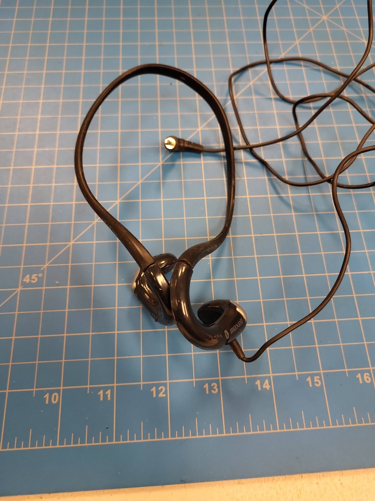 Maxell NB-HB-210 Behind the Neck Headphones Wired Neckband Earbuds Black Silver