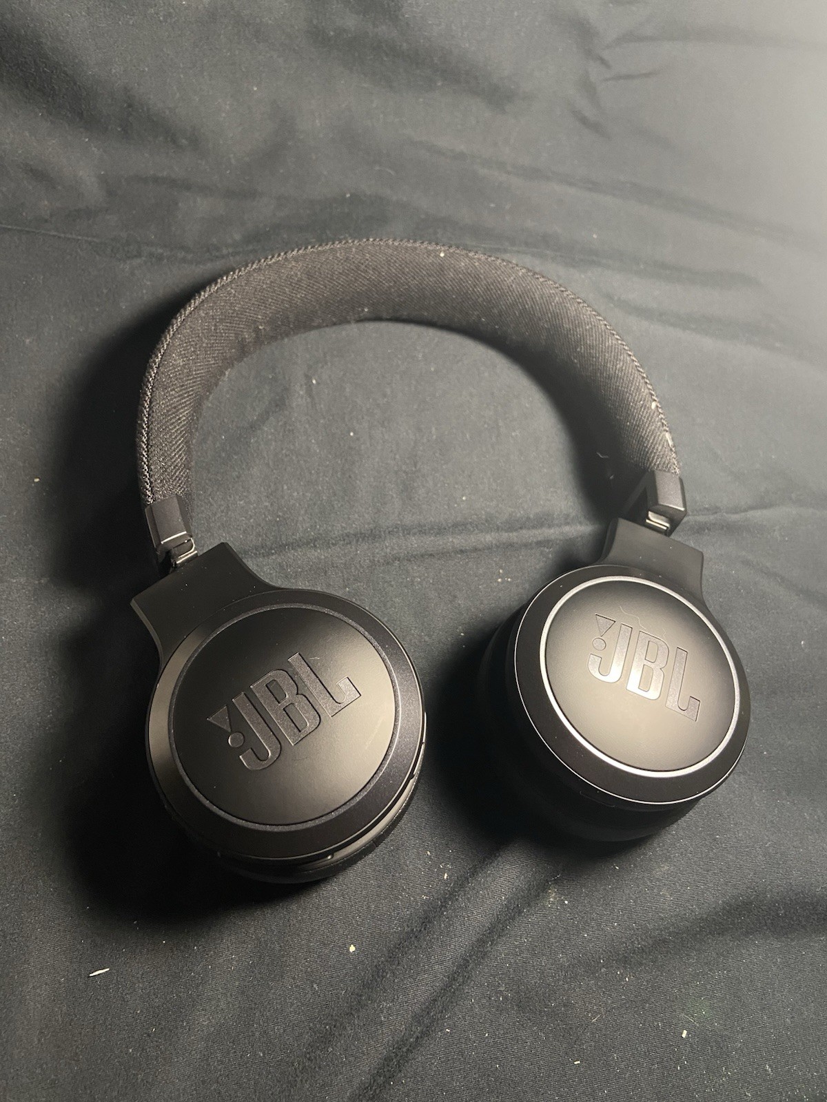 JBL Live 675NC Wireless On-Ear Adaptive Noise Cancelling Headphones – Black