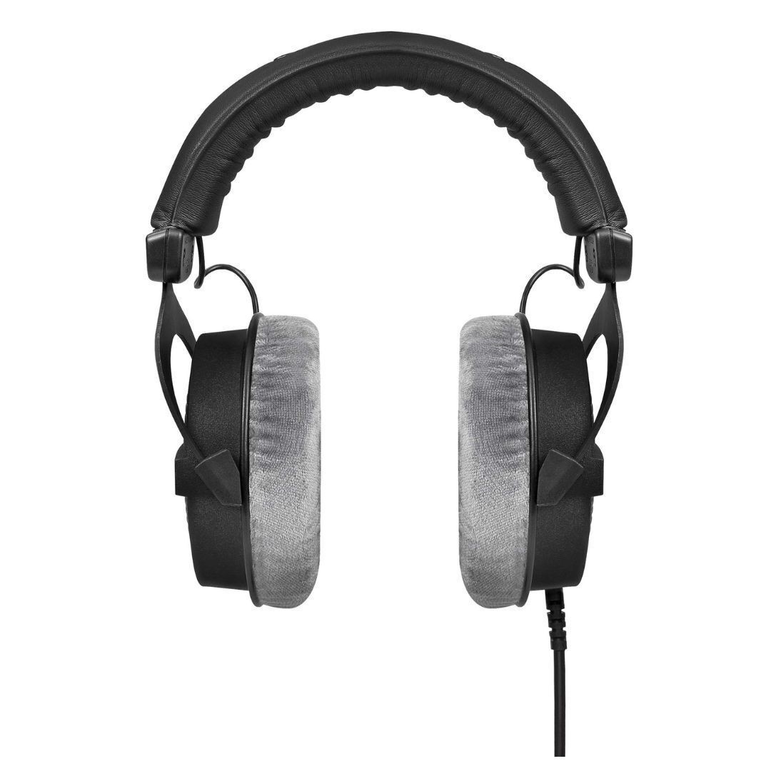 Beyerdynamic DT990 Pro Acoustically Open Headphones 250 Ohms