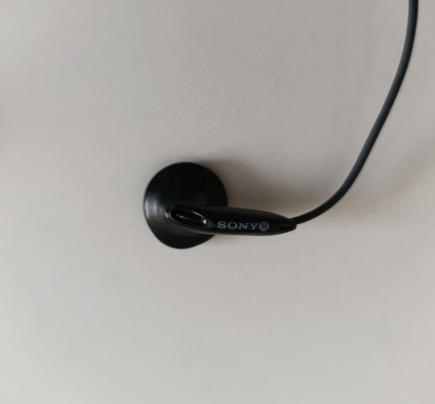 Sony MDR-E805 Earphones Black Wired 3.5mm Vintage Working Used