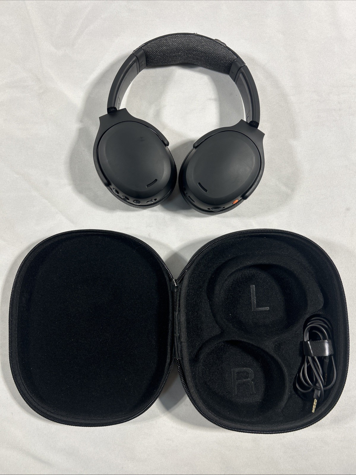 Skullcandy – Crusher ANC 2 Over-the-Ear Noise Canceling Wireless Headphones+Case