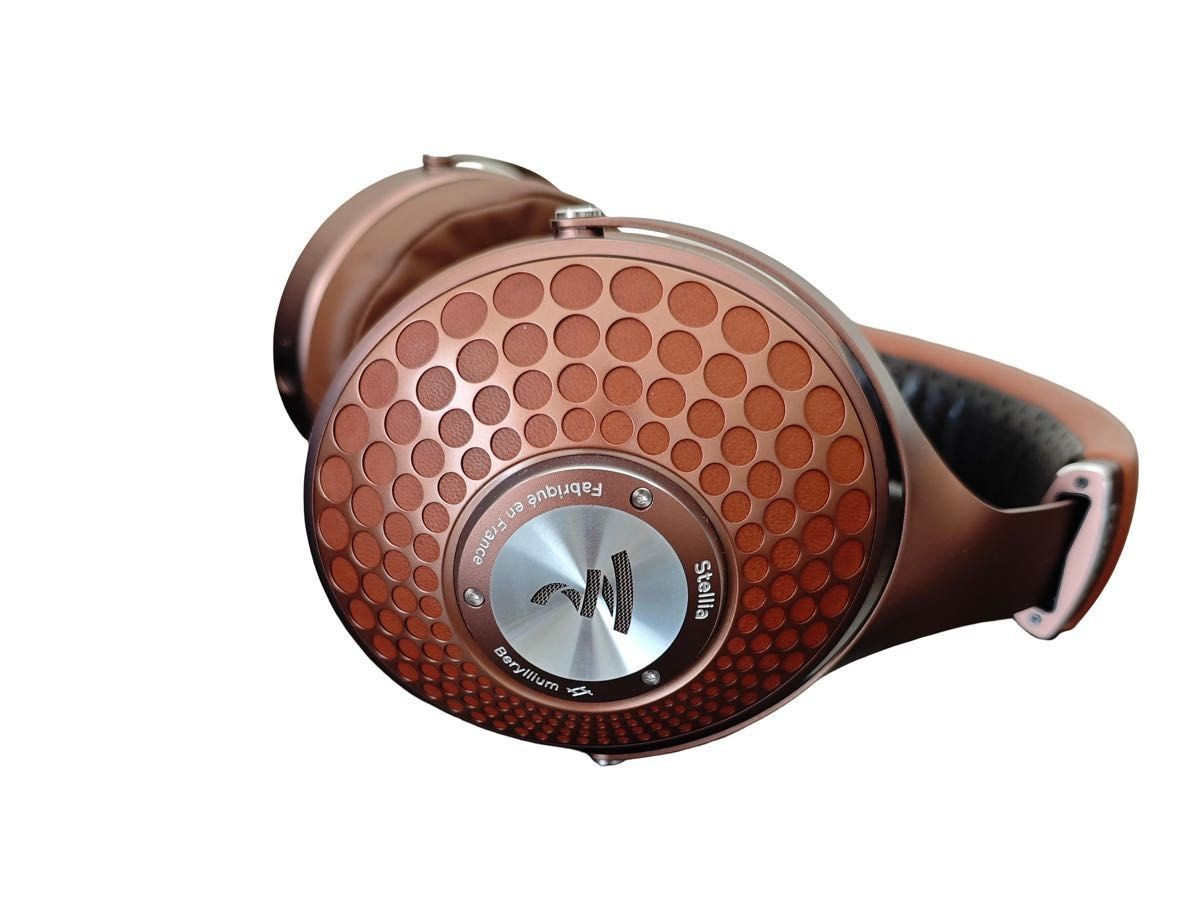 Focal STELLIA Closed-Back Headphones 40mm Beryllium Dome Driver 35 Ohm France
