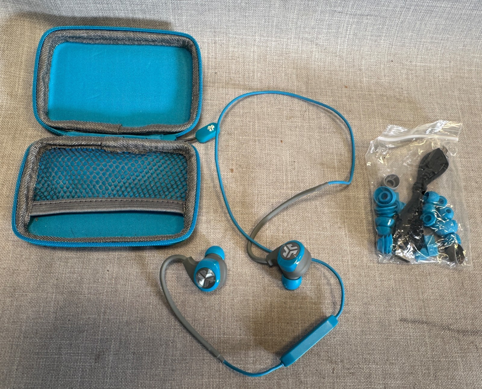 JLab Audio Original JBuds Wireless Bluetooth Earbuds w/ over ear mount – BLUE