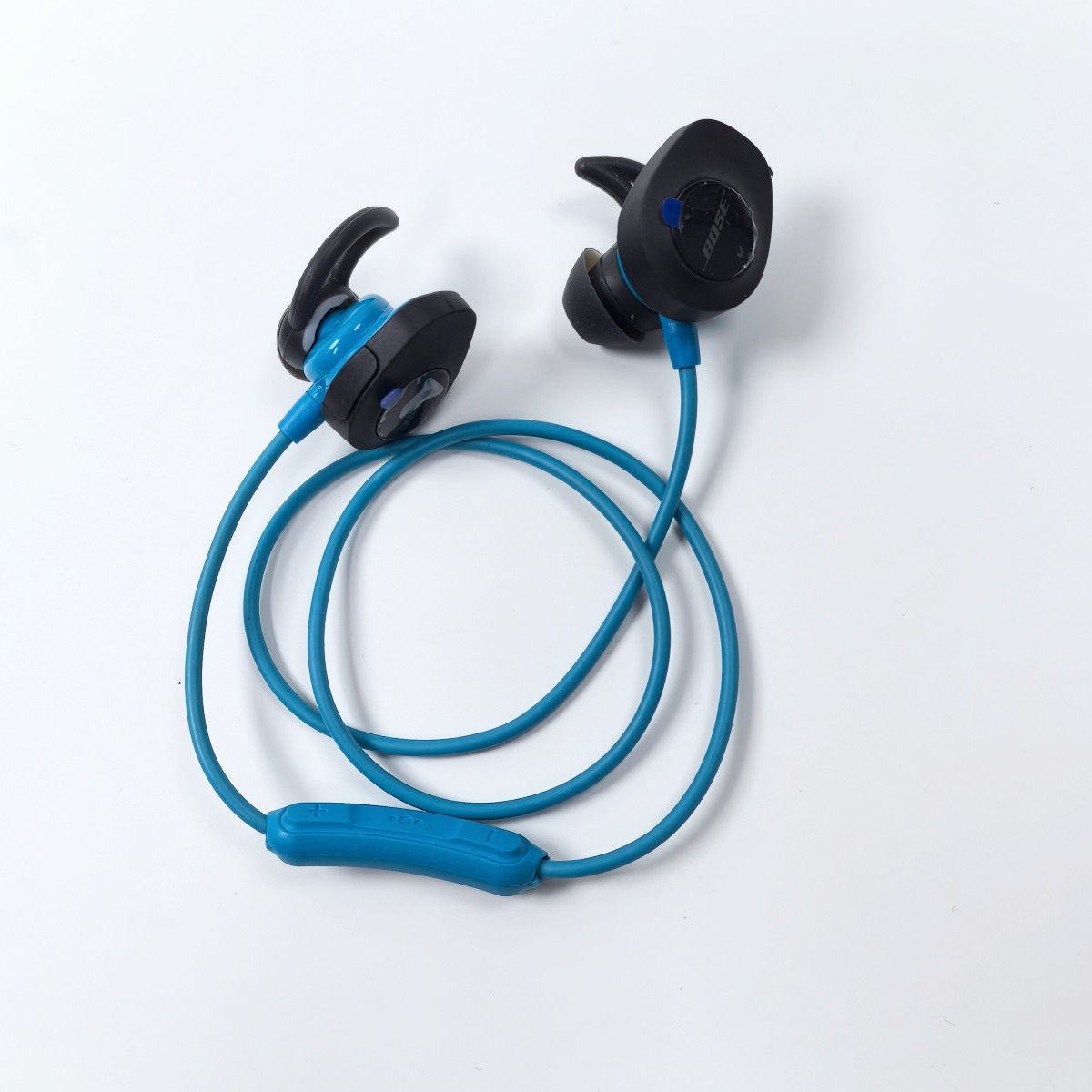 Bose SoundSport Bluetooth Wireless Headphones In-Ear Neckband Earbuds Blue