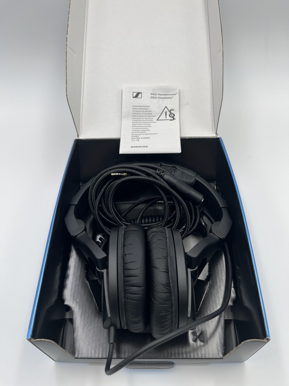 Sennheiser HD 280 Pro Over Ear Studio Headphones Black Closed Back Coiled Cable