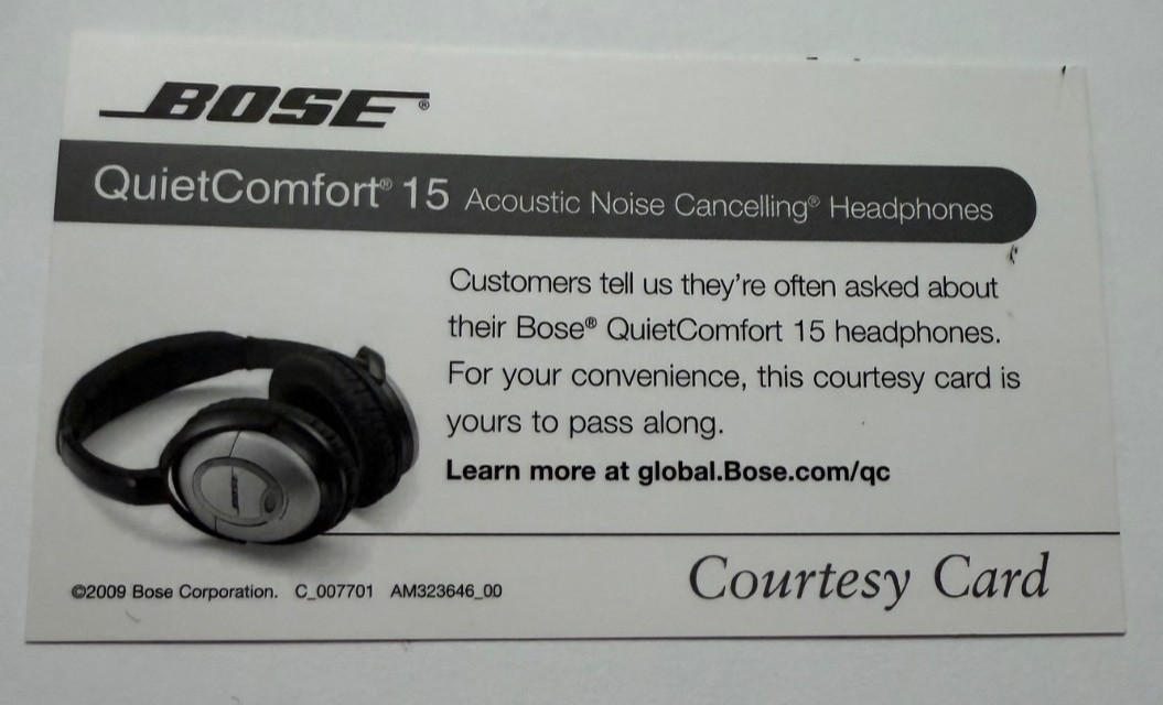 Bose Quite Comfort 15 Acoustic Noise Canceling Headphones Wired New Ear/Head pad