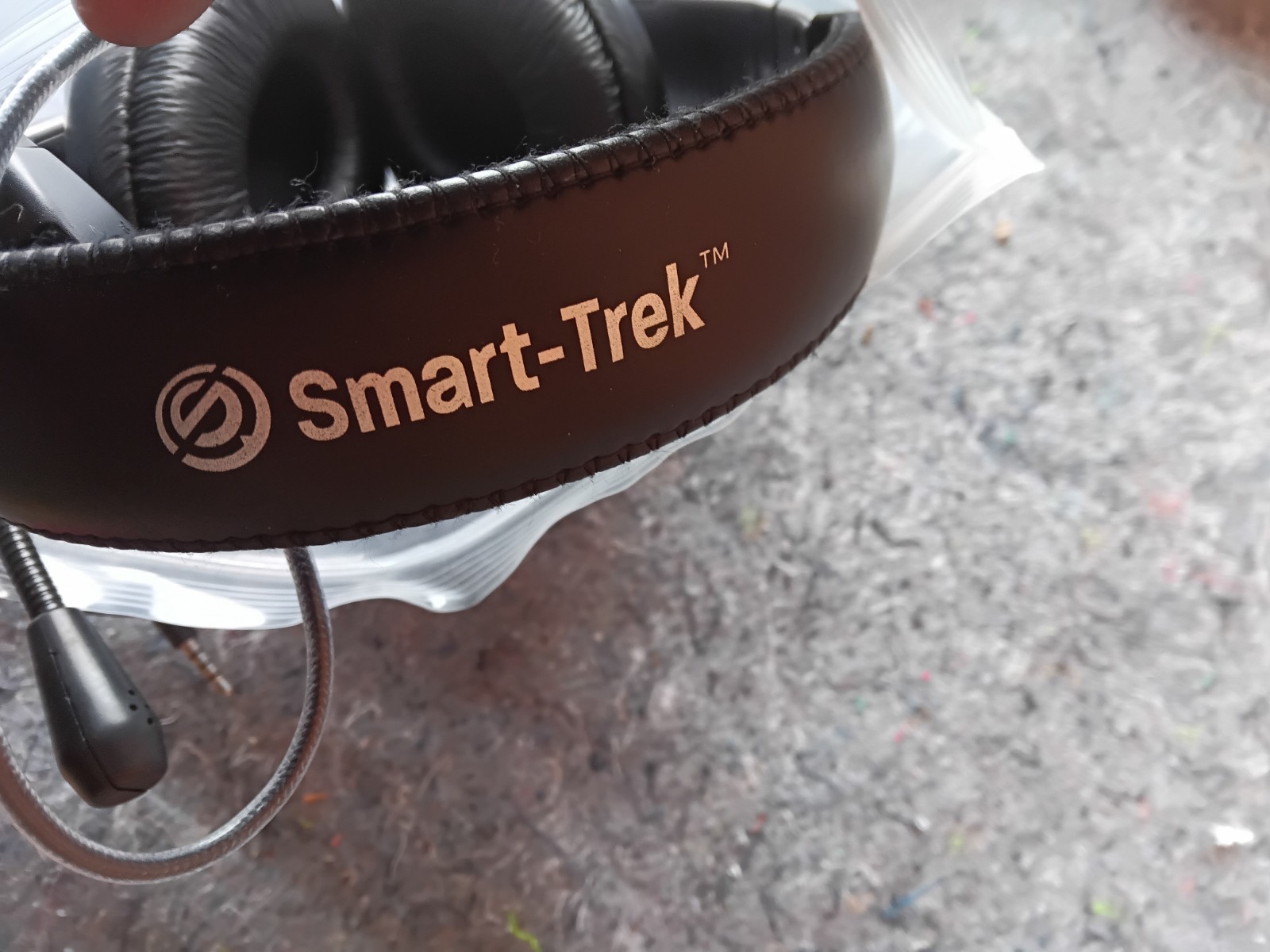 Hamilton Buhl Headphones
