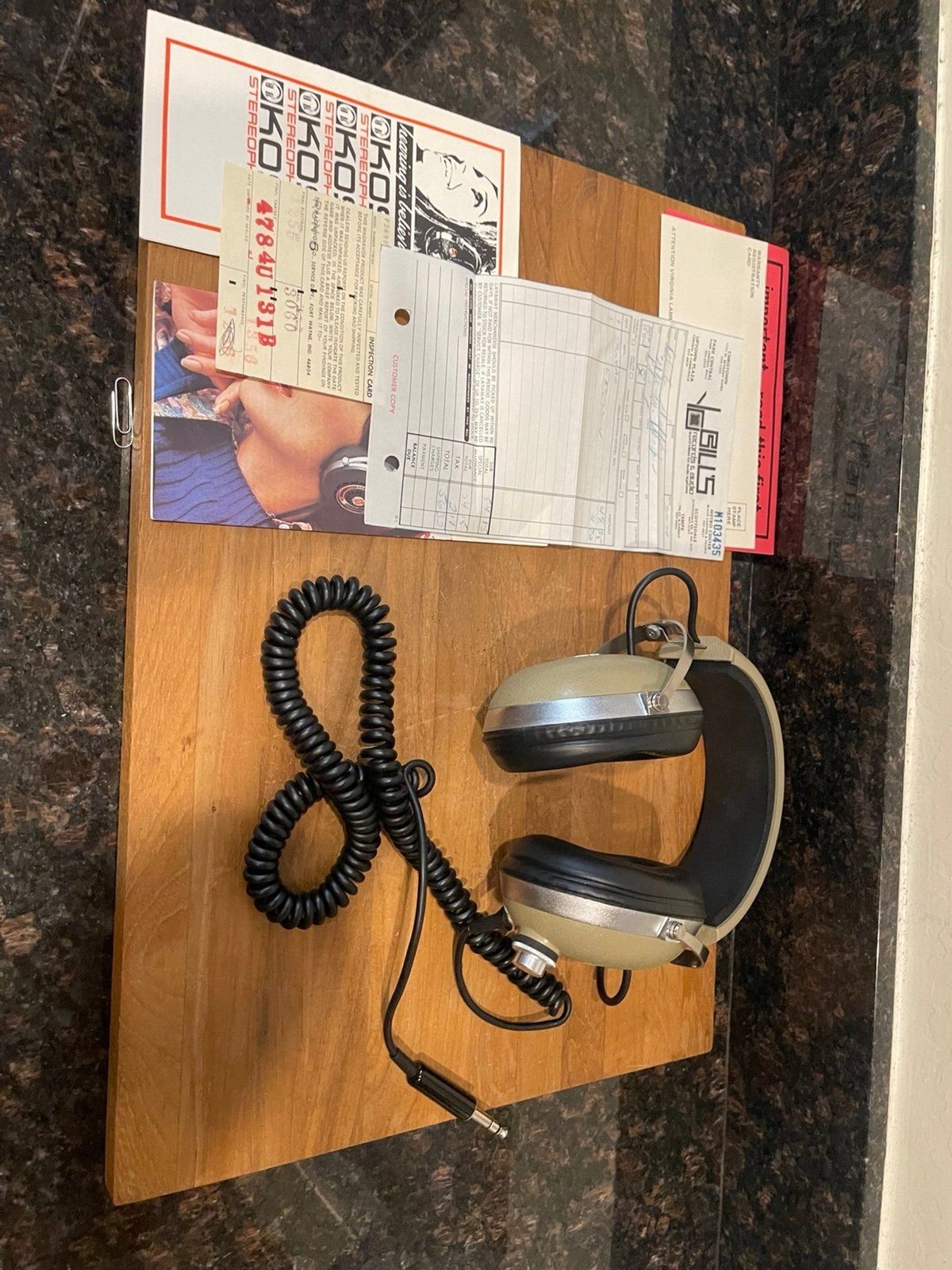 Vintage Koss Pro-4AA (1974) – lProvenance Set