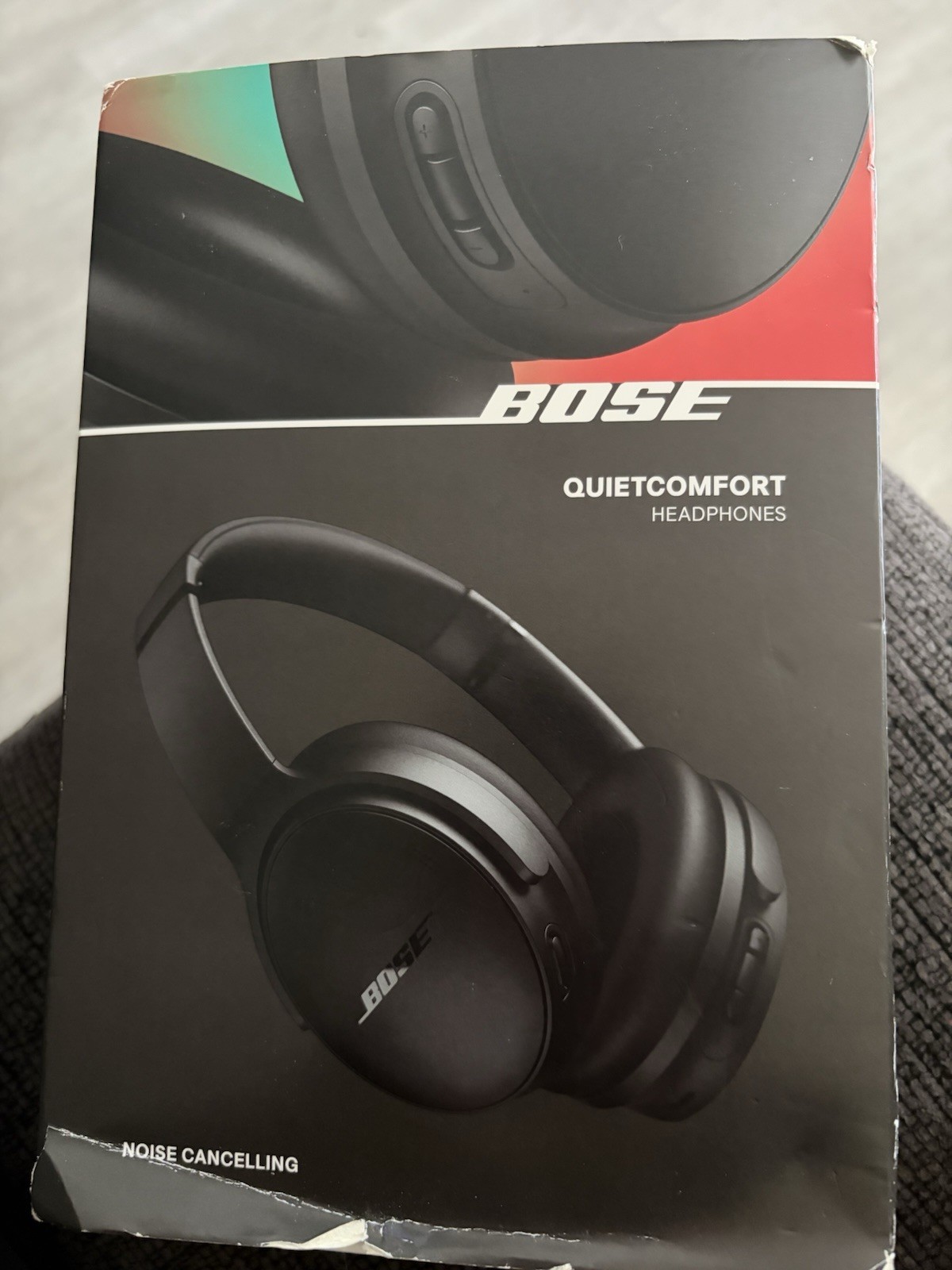 New Bose QuietComfort Over-Ear Bluetooth Headphones 8843670100