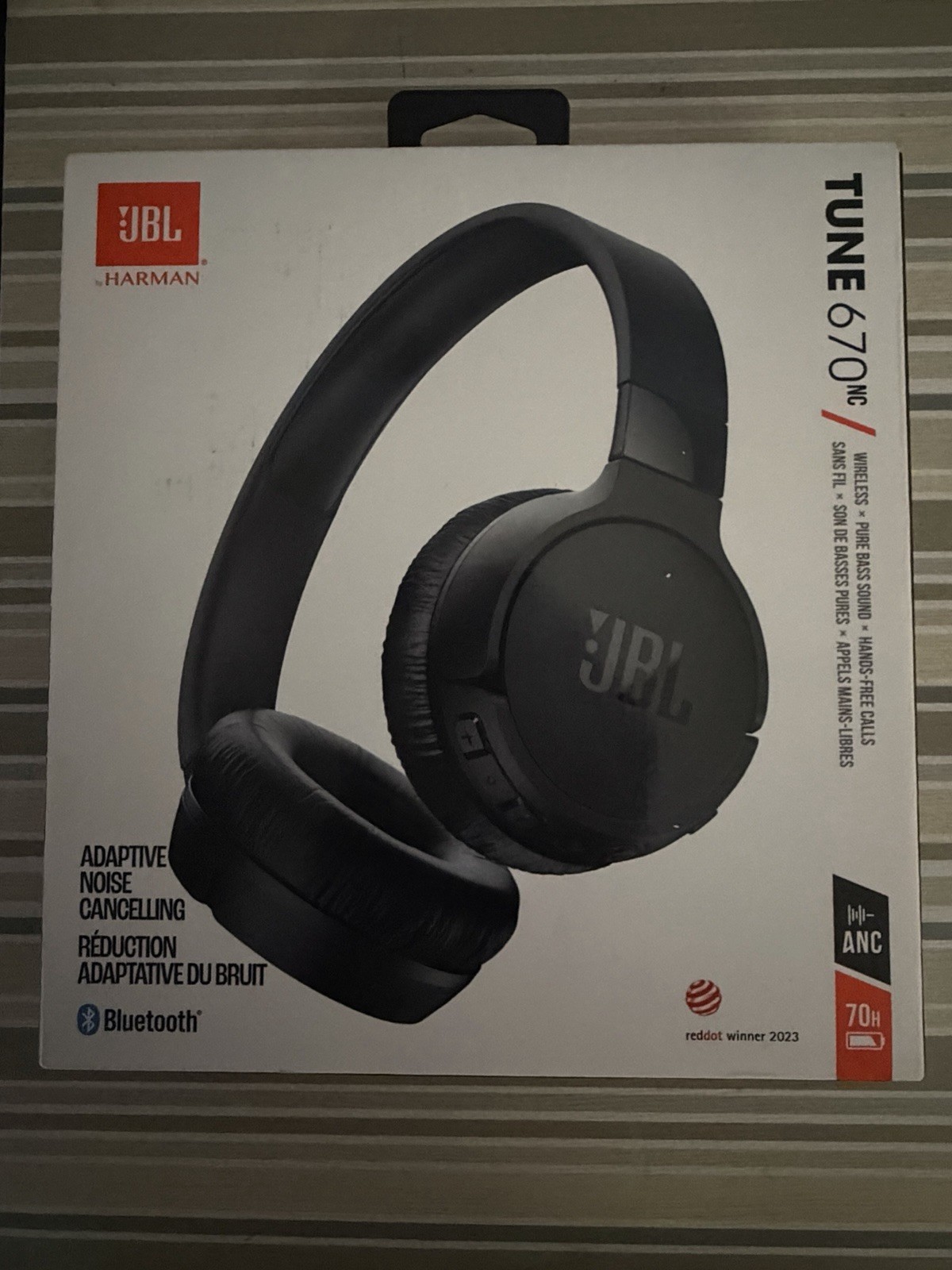 JBL Tune 670NC Bluetooth On-Ear Headphones Adaptive ANC Black