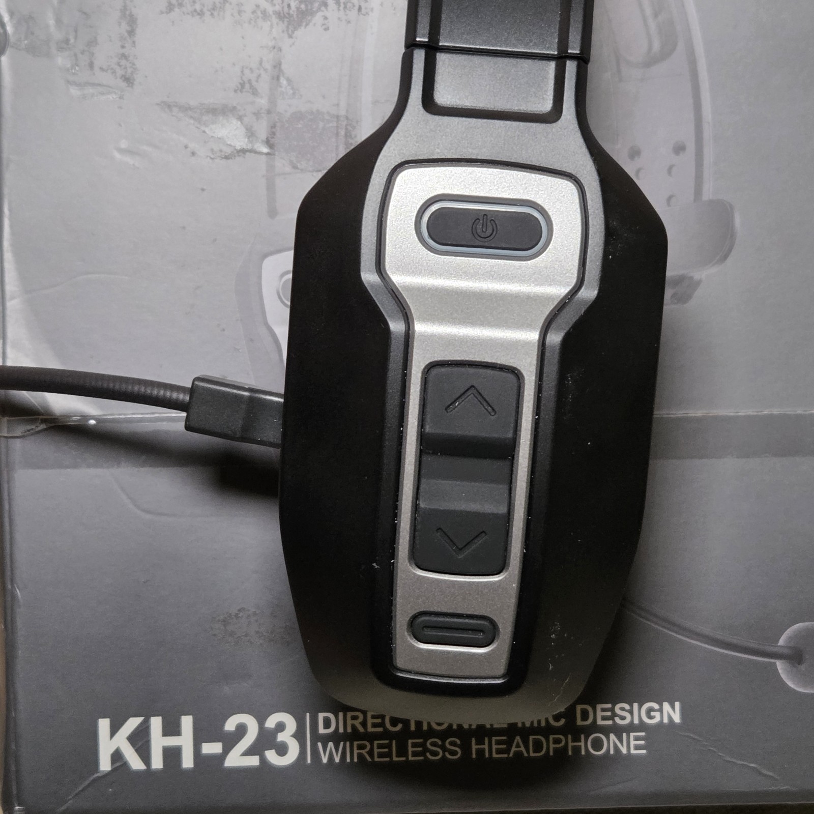 KH – 23 Directional Mic Design Wireless Headphones Open Box Tested