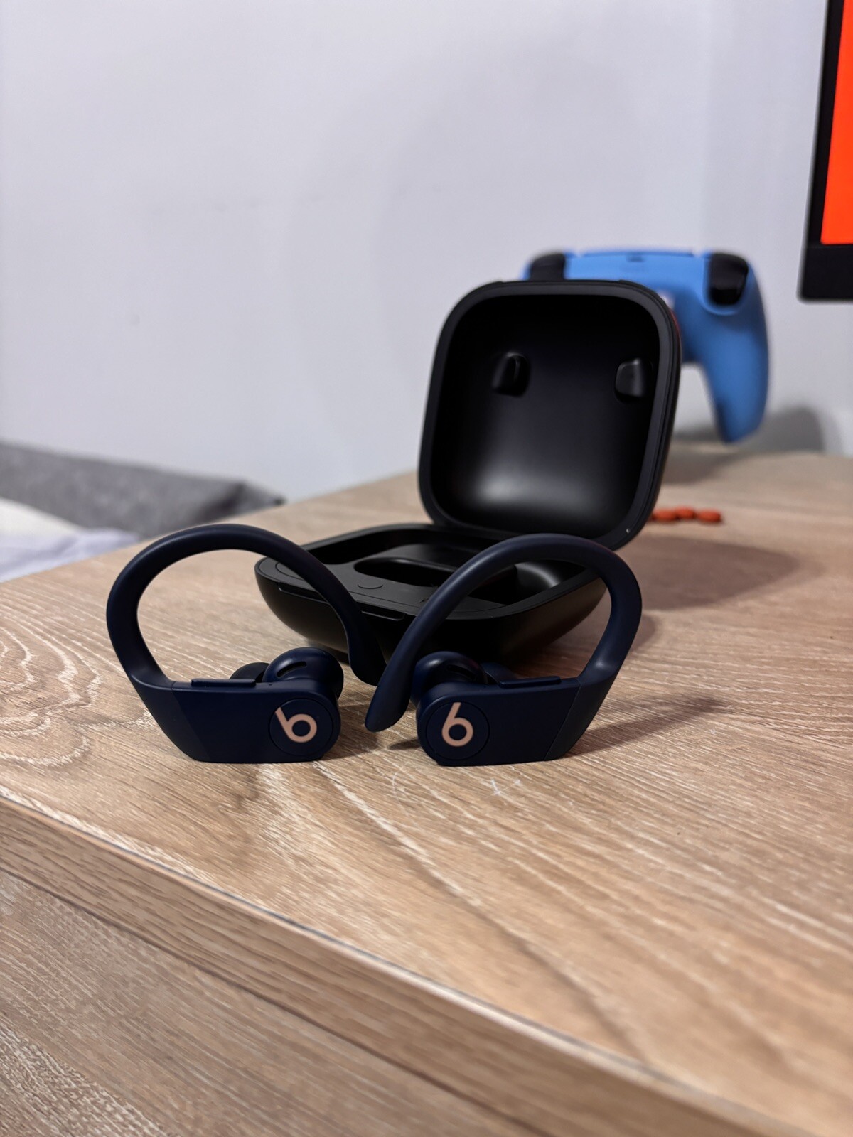 Beats by Dr. Dre Powerbeats Pro Wireless Earphones – Navy