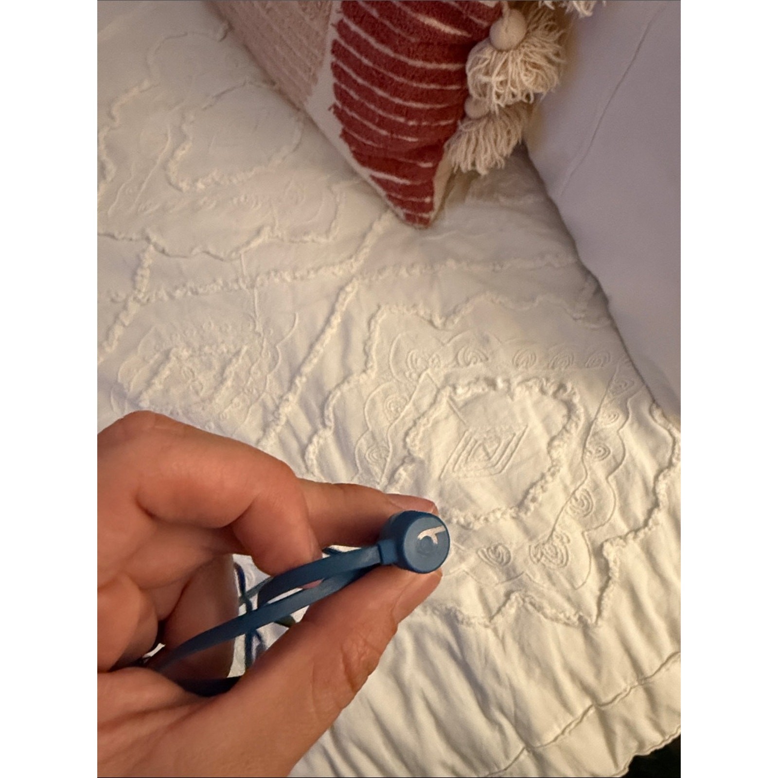 Beats by Dre Blue Wired In-Ear Earbuds with Inline Microphone