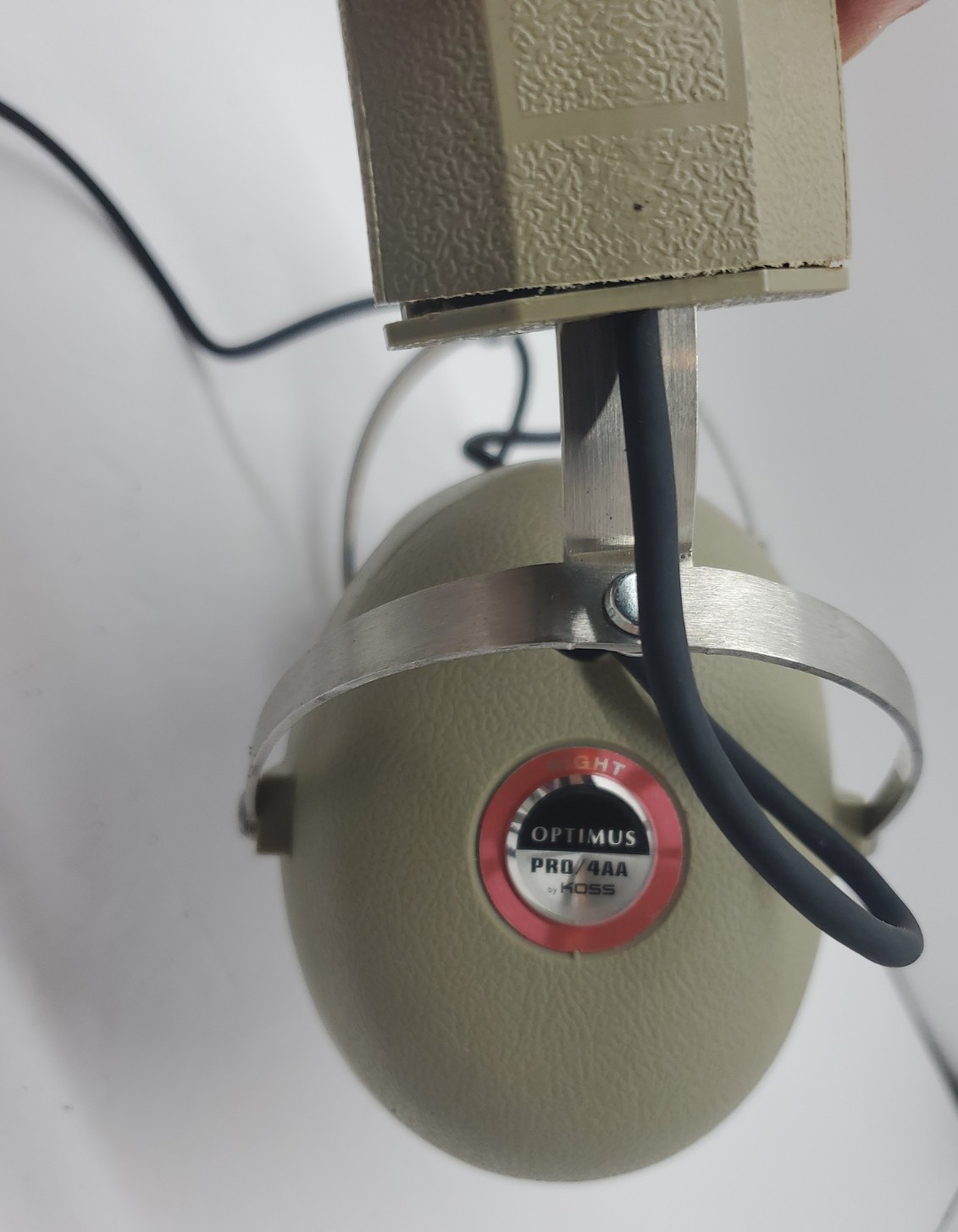 Koss Optimus PRO4AA Headband Headphones – Beige Untested For Parts/Display